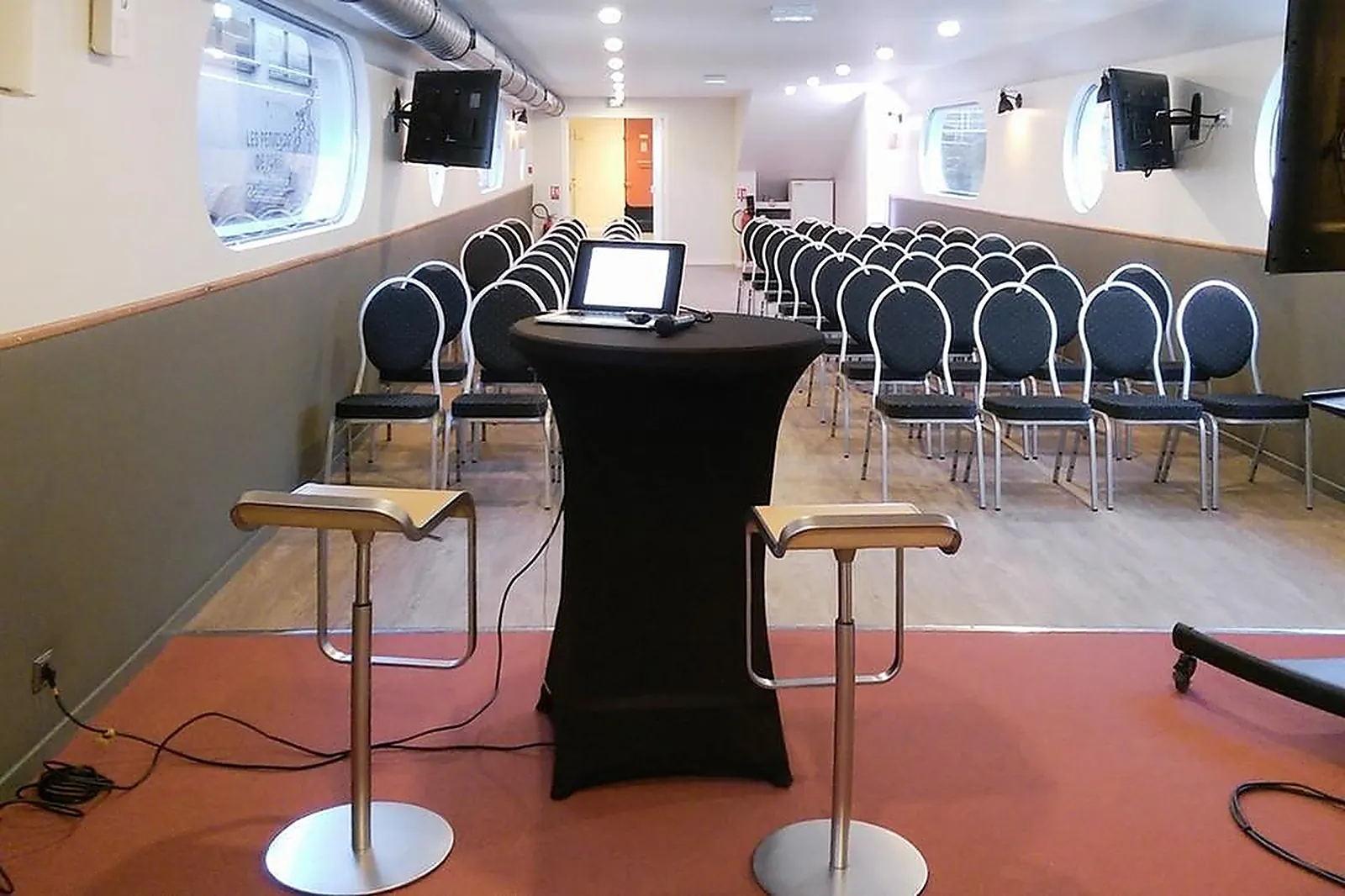 Lieux événementiels, LL&RSQUO;ESPACE CARNOT