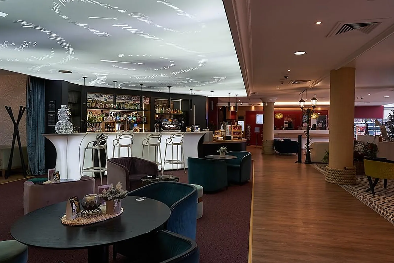 Lieux événementiels, LL&RSQUO;ESPRIT LIBRE - BEST WESTERN PLUS PARIS ROISSY