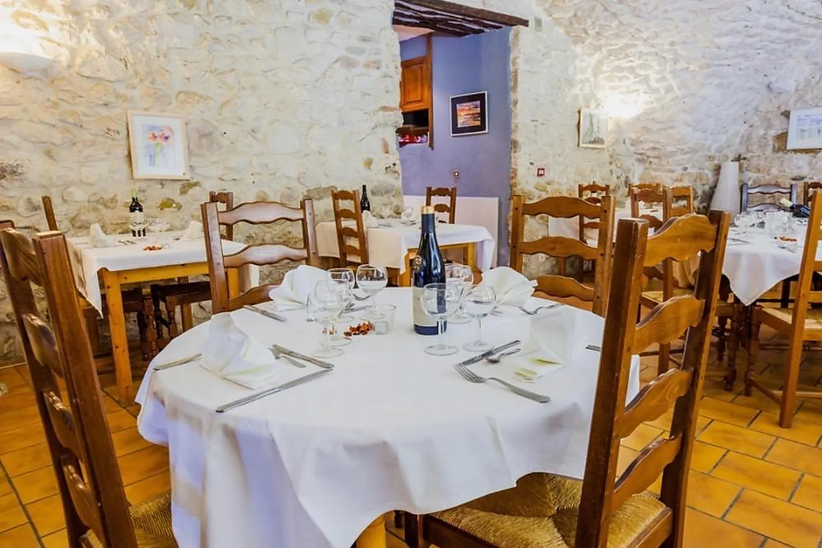 Lieux événementiels, LL&RSQUO;ESQUIELLE