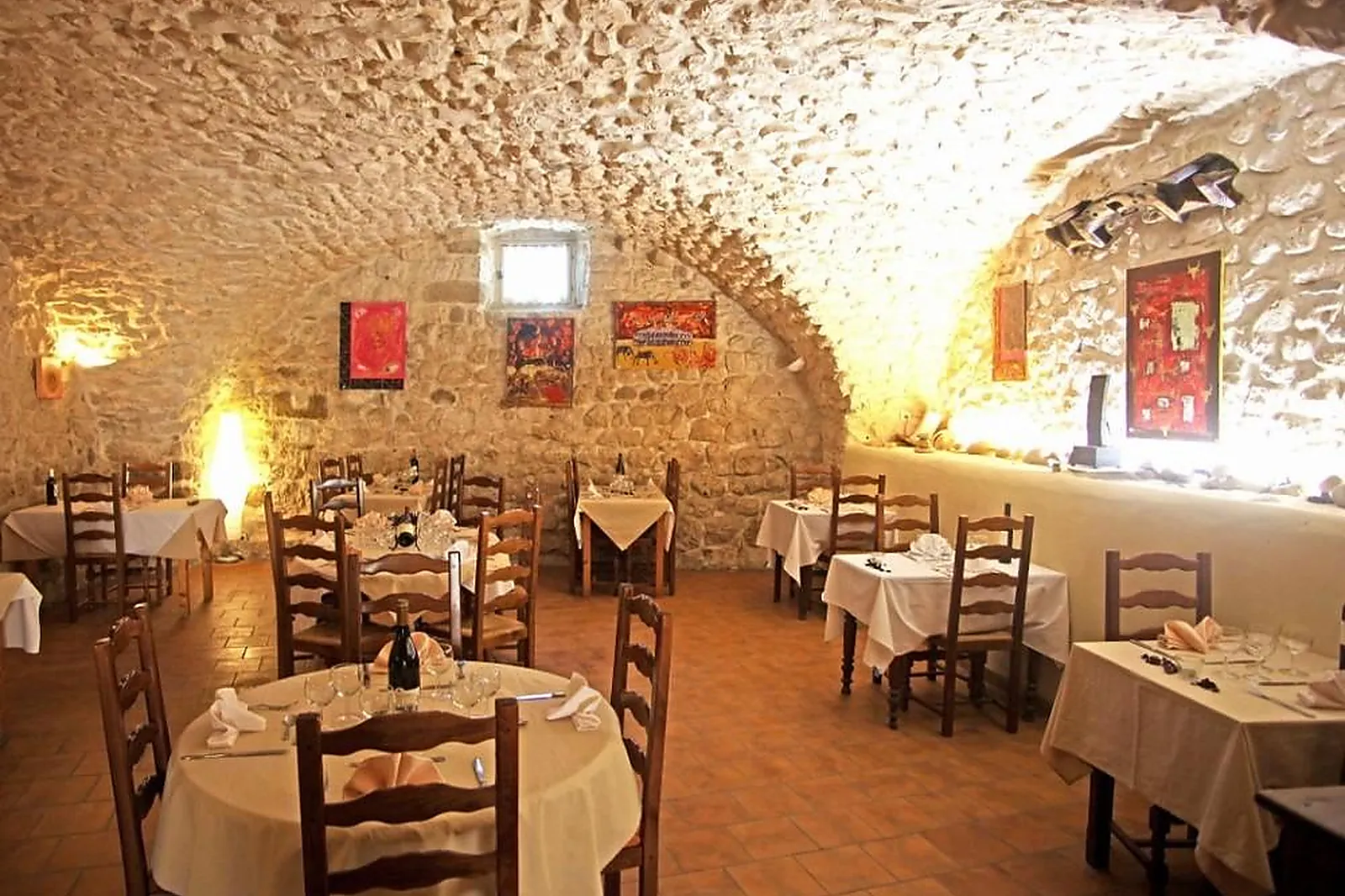 Lieux événementiels, LL&RSQUO;ESQUIELLE