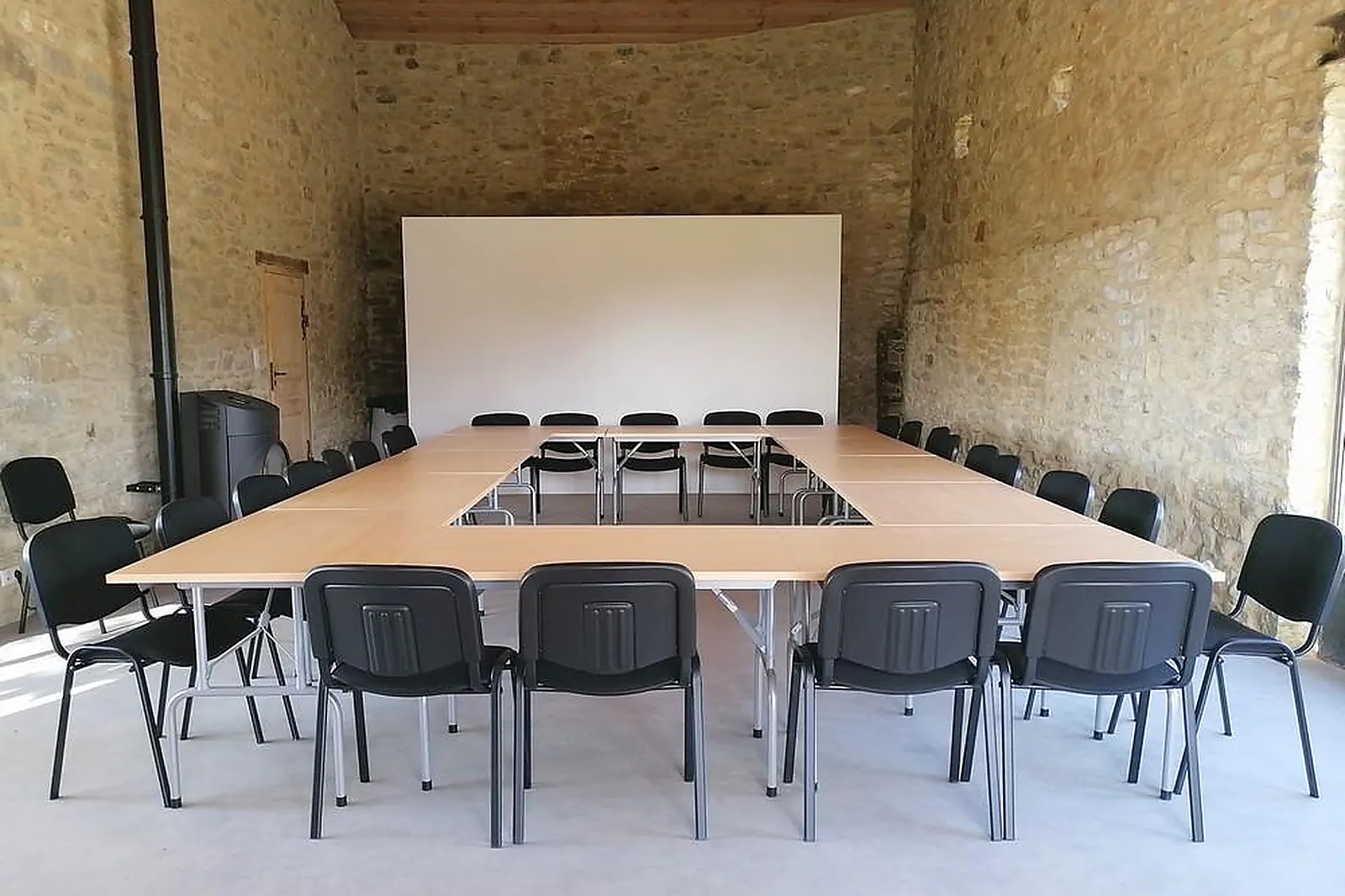 Lieux événementiels, LL&RSQUO;ESSENTIEL DE LAVANDE