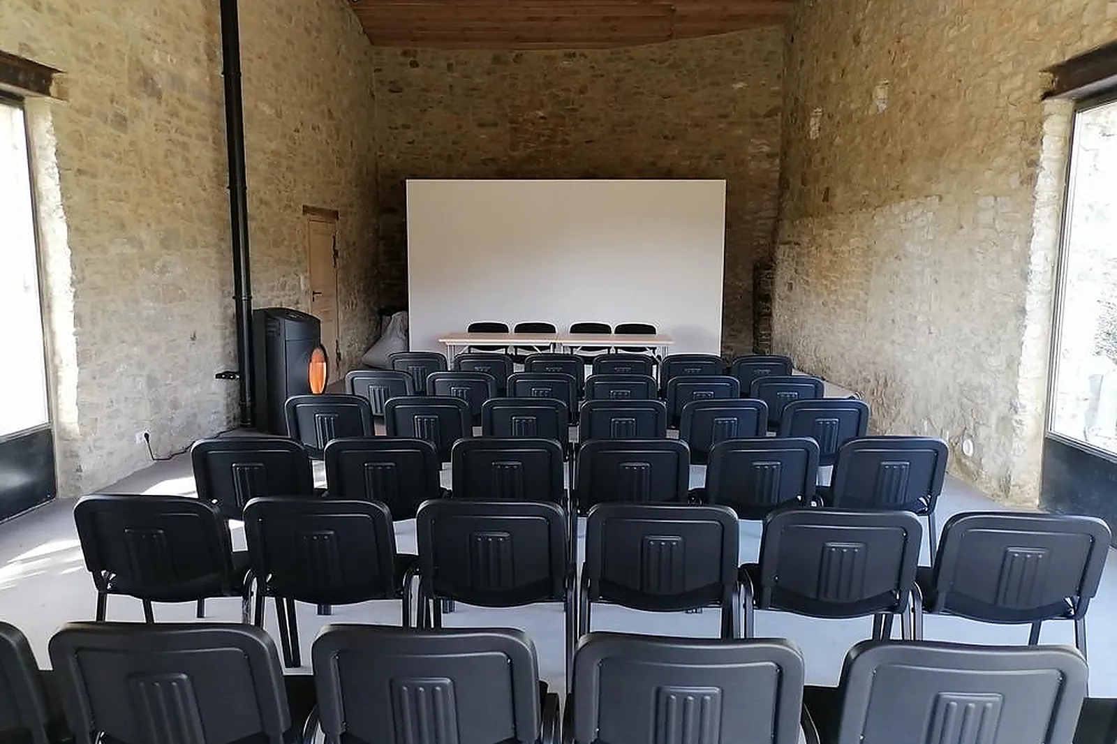 Lieux événementiels, LL&RSQUO;ESSENTIEL DE LAVANDE