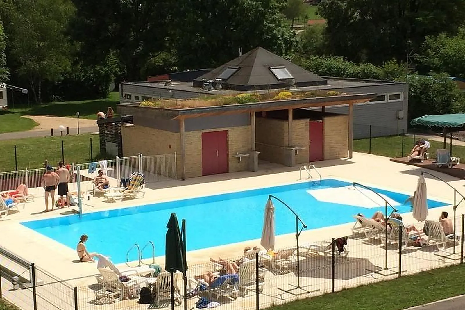 Lieux événementiels, LL&RSQUO;ETANG DES FORGES