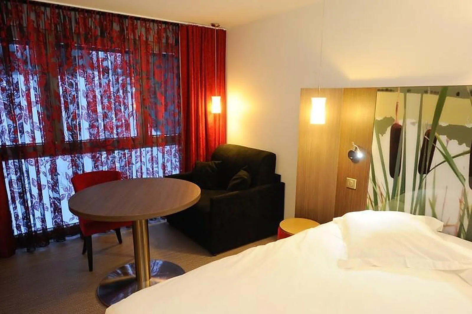 Lieux événementiels, LL&RSQUO;ETANG DU MOULIN