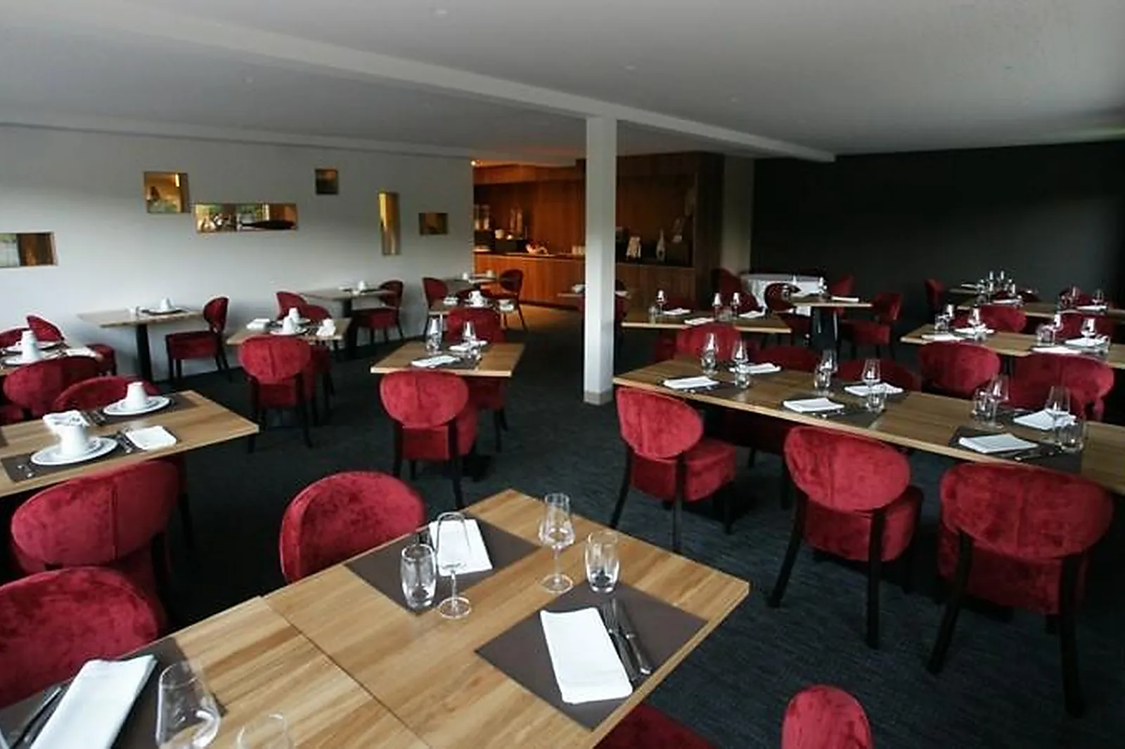 Lieux événementiels, LL&RSQUO;ETANG DU MOULIN