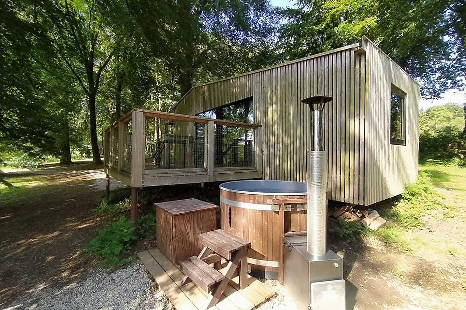 Lieux événementiels, LL&RSQUO;ETAPE EN FORÊT