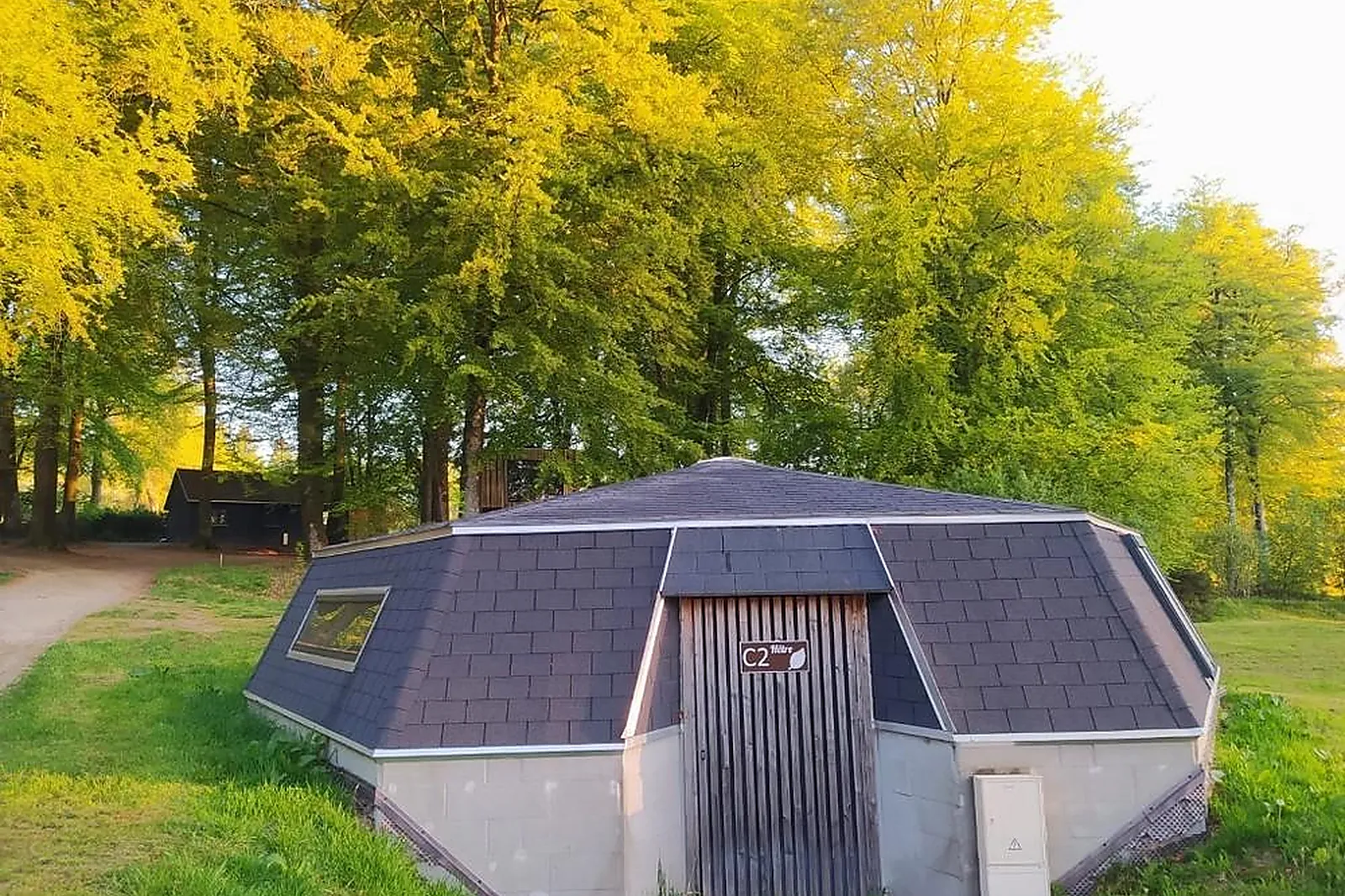 Lieux événementiels, LL&RSQUO;ETAPE EN FORÊT