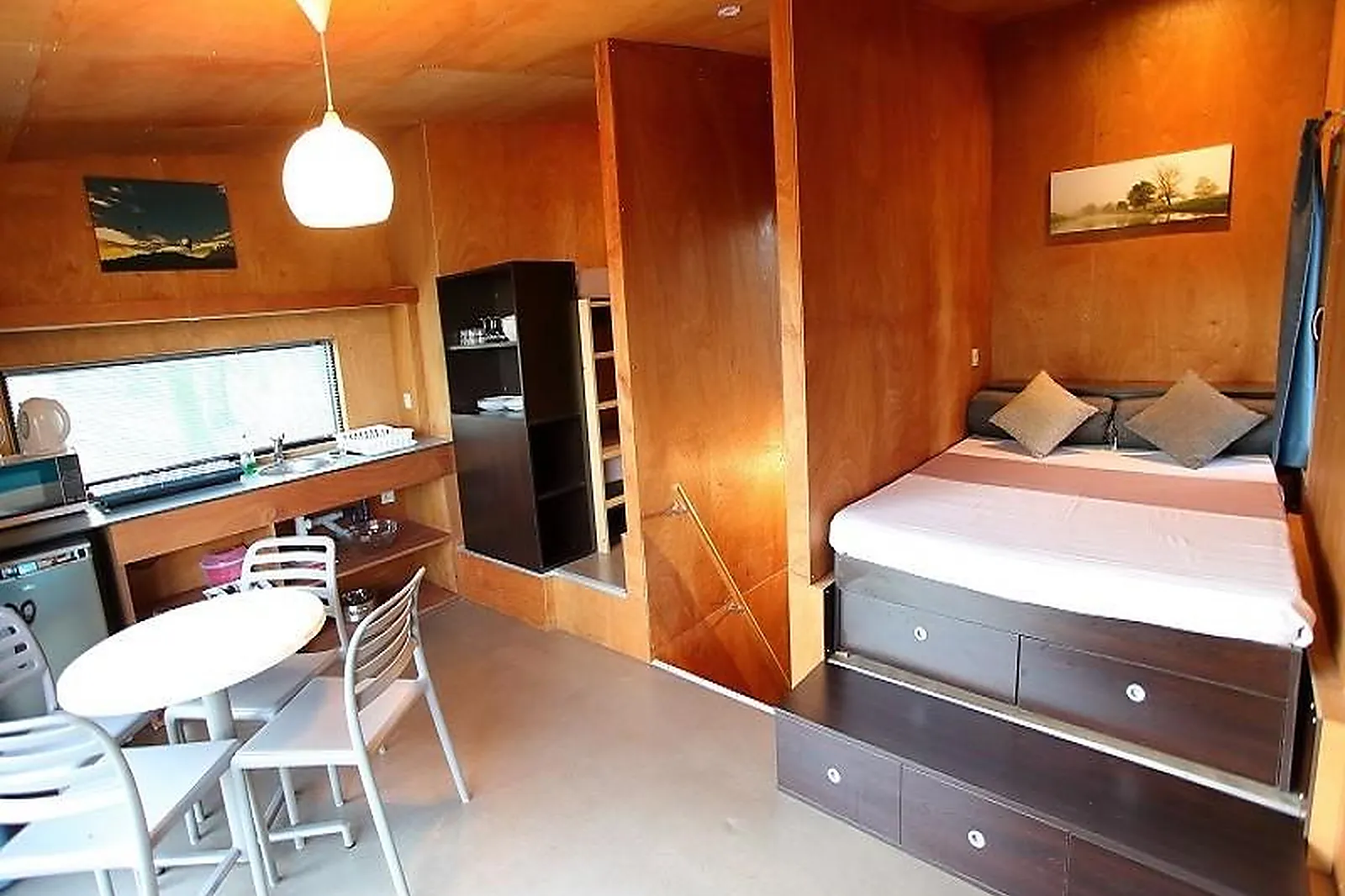 Lieux événementiels, LL&RSQUO;ETAPE EN FORÊT