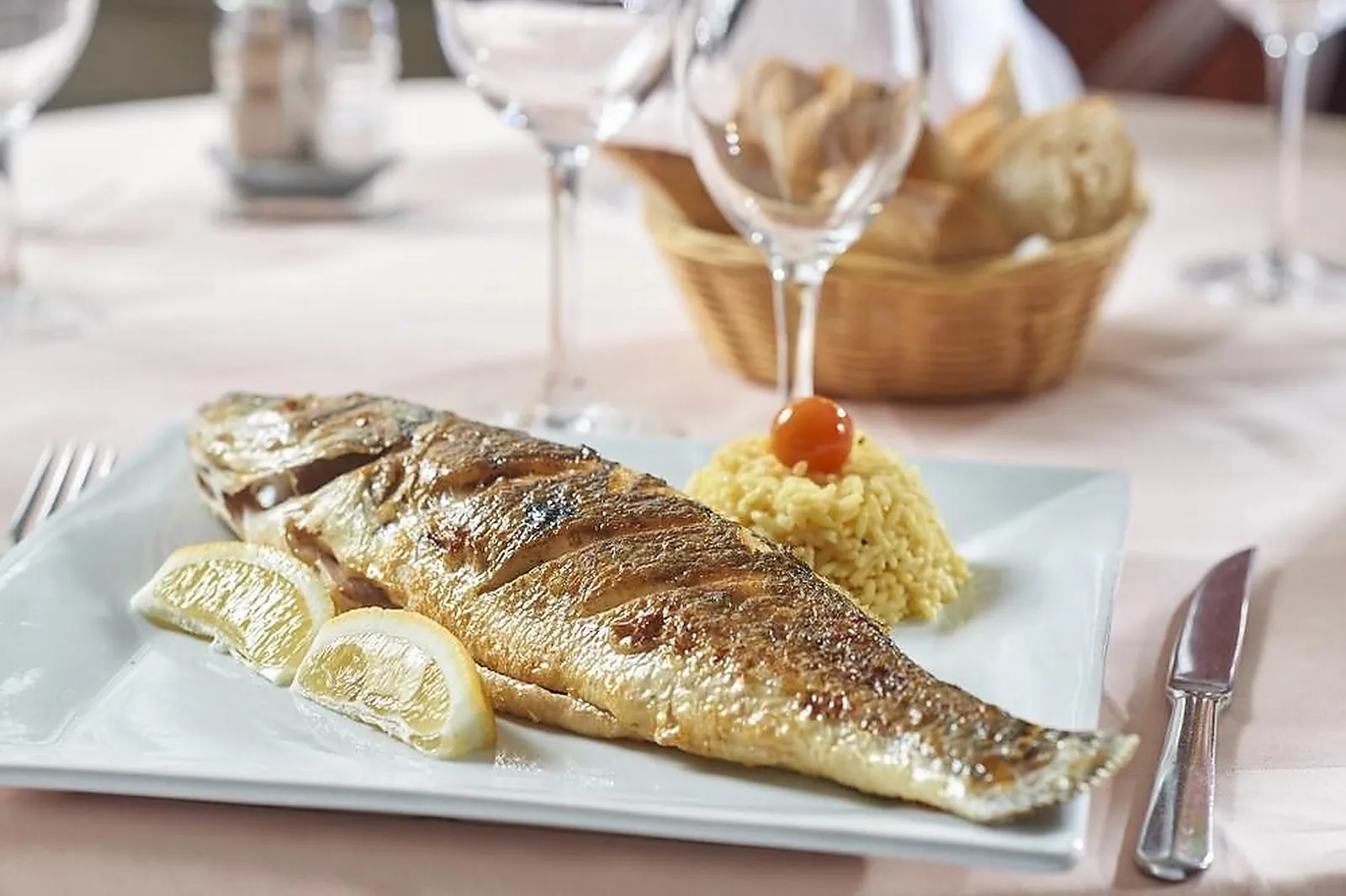 Lieux événementiels, LL&RSQUO;ETOILE DL&RSQUO;OR