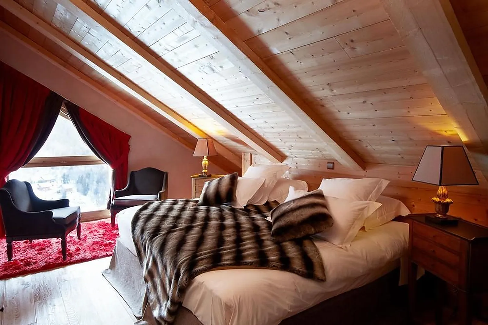 Lieux événementiels, LL&RSQUO;HÉLIOS HÔTEL ET SPA