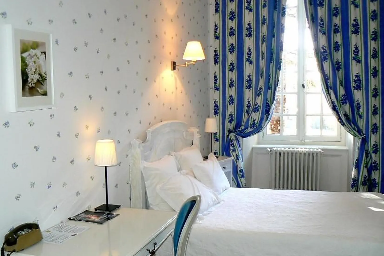 Lieux événementiels, LL&RSQUO;HOSTELLERIE DES CÈDRES