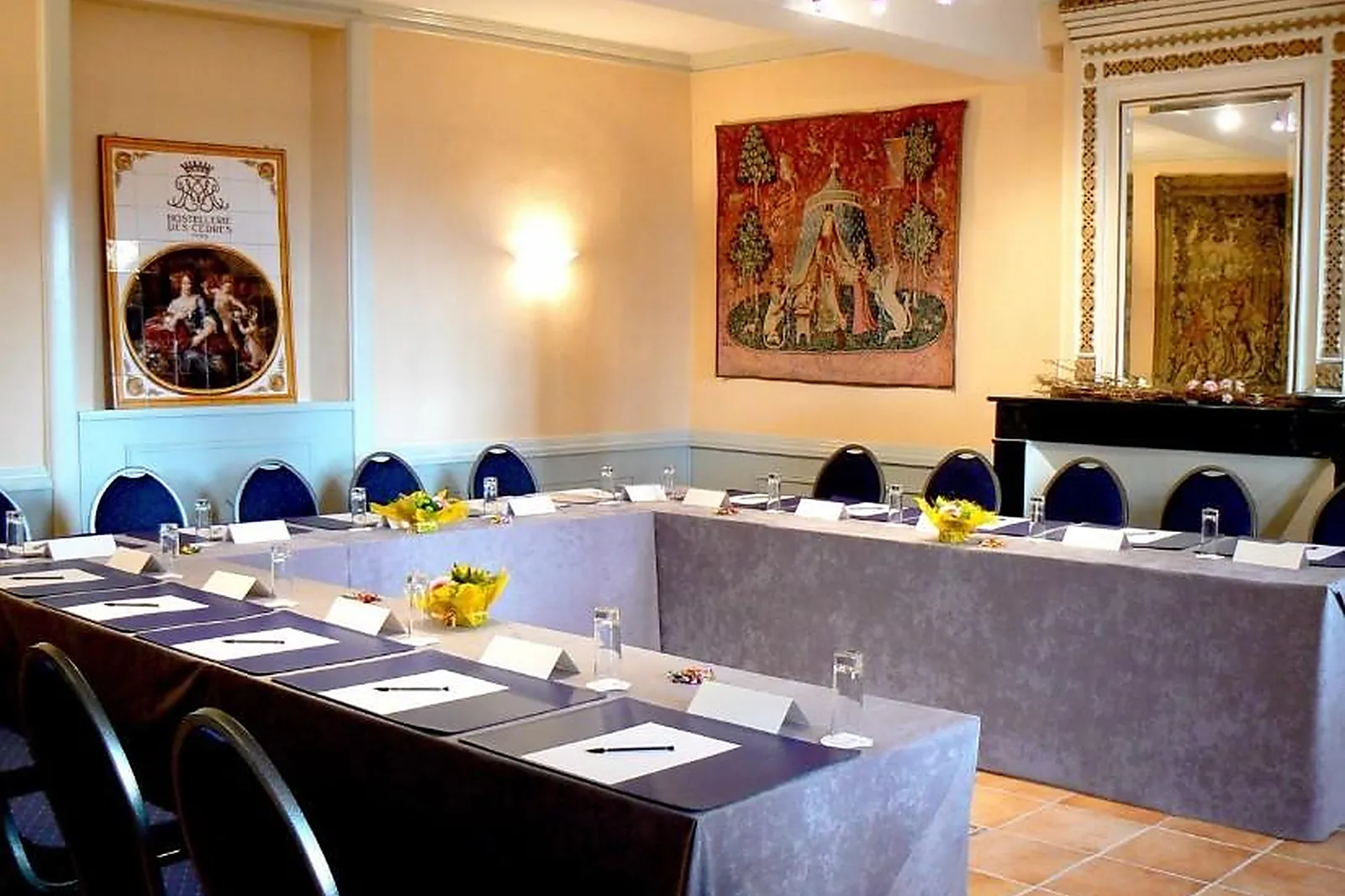 Lieux événementiels, LL&RSQUO;HOSTELLERIE DES CÈDRES