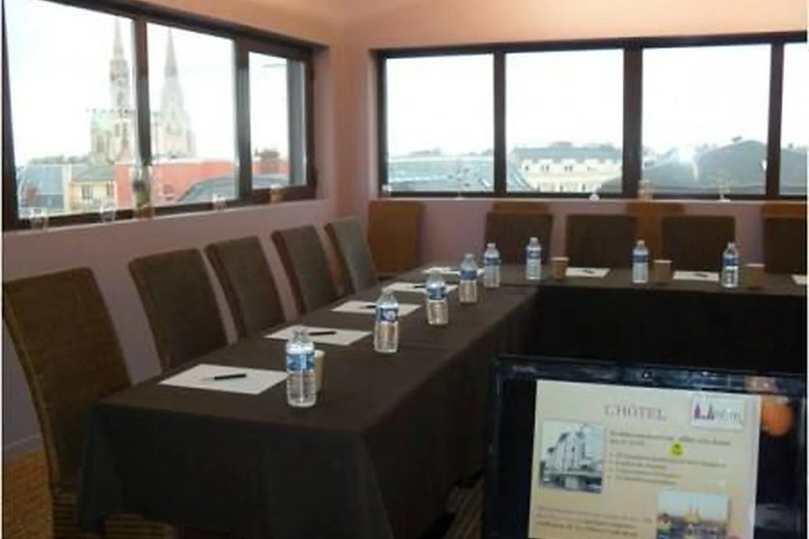 Lieux événementiels, LL&RSQUO;HÔTEL CHARTRES