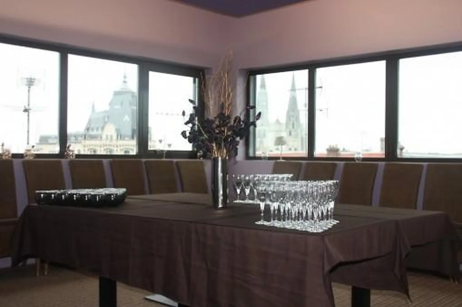 Lieux événementiels, LL&RSQUO;HÔTEL CHARTRES