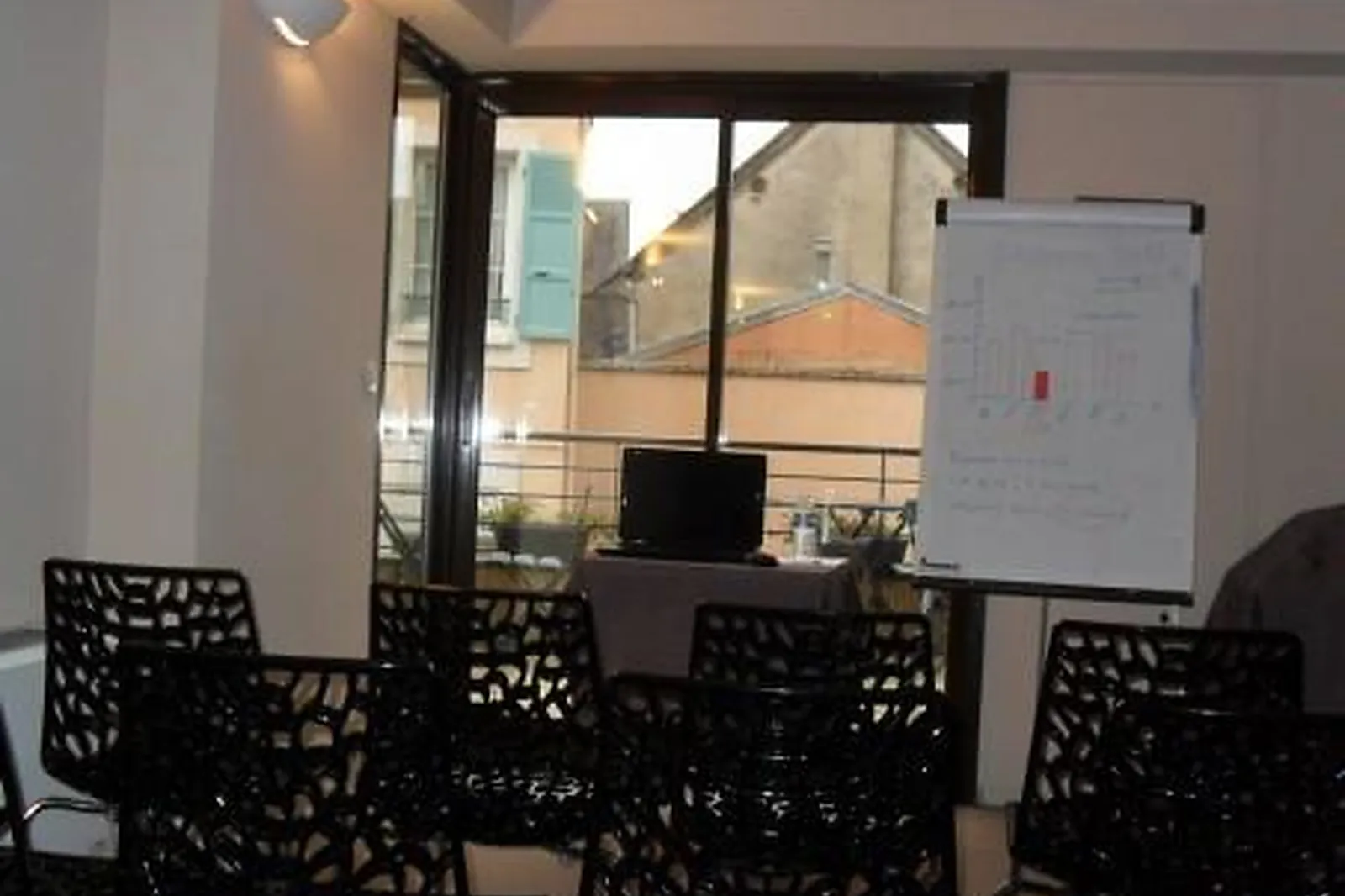 Lieux événementiels, LL&RSQUO;HÔTEL CHARTRES