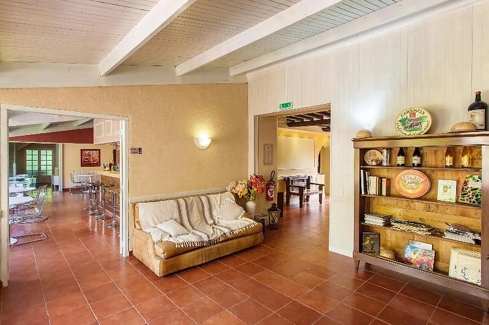 Lieux événementiels, L'ILE DE SÉES