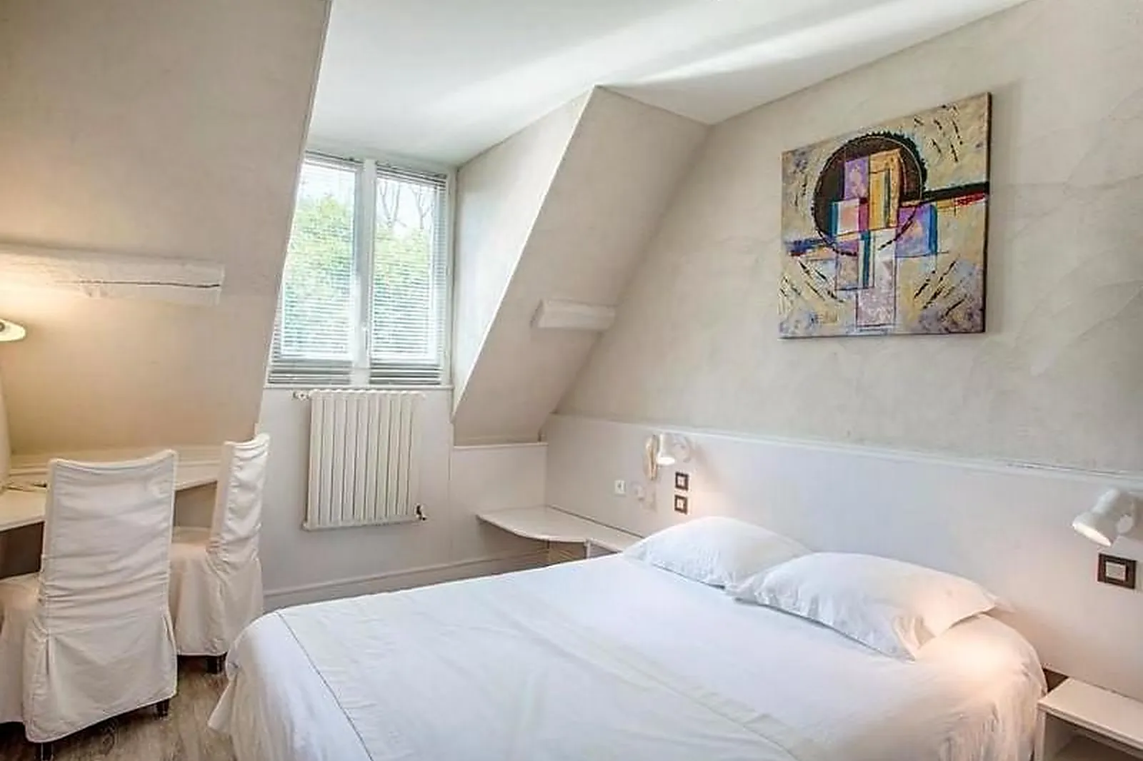 Lieux événementiels, L'ILE DE SÉES