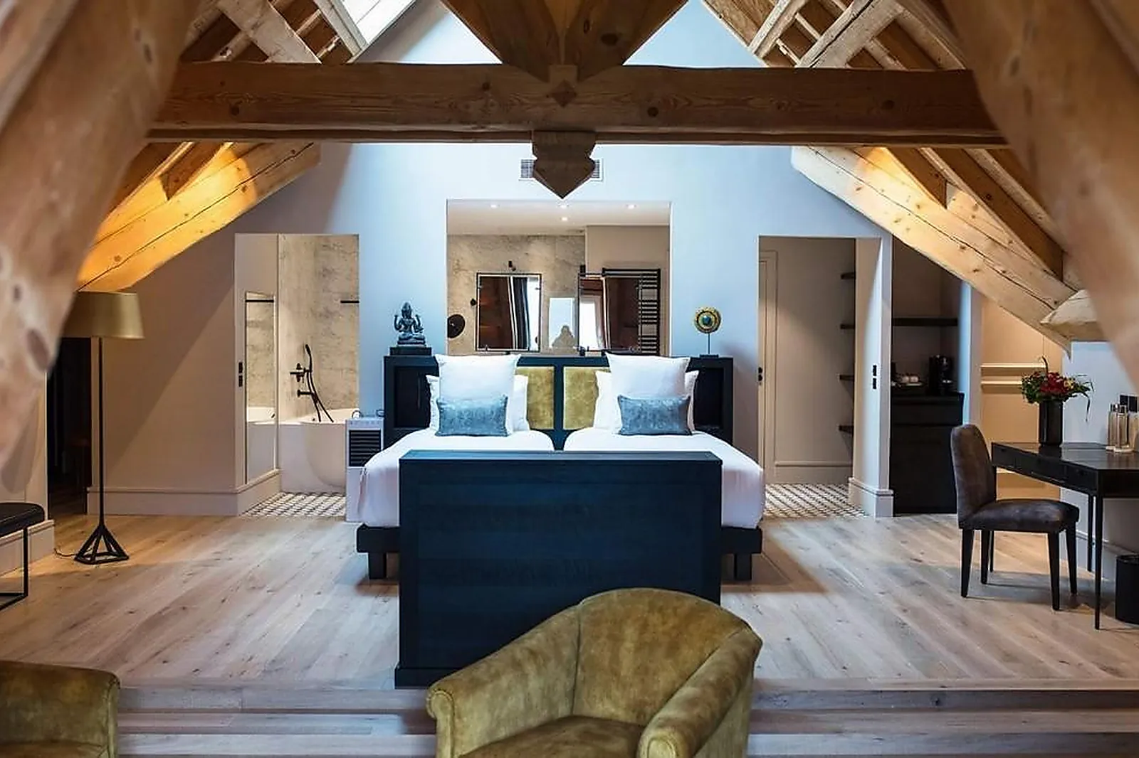 Lieux événementiels, L'INCOMPARABLE