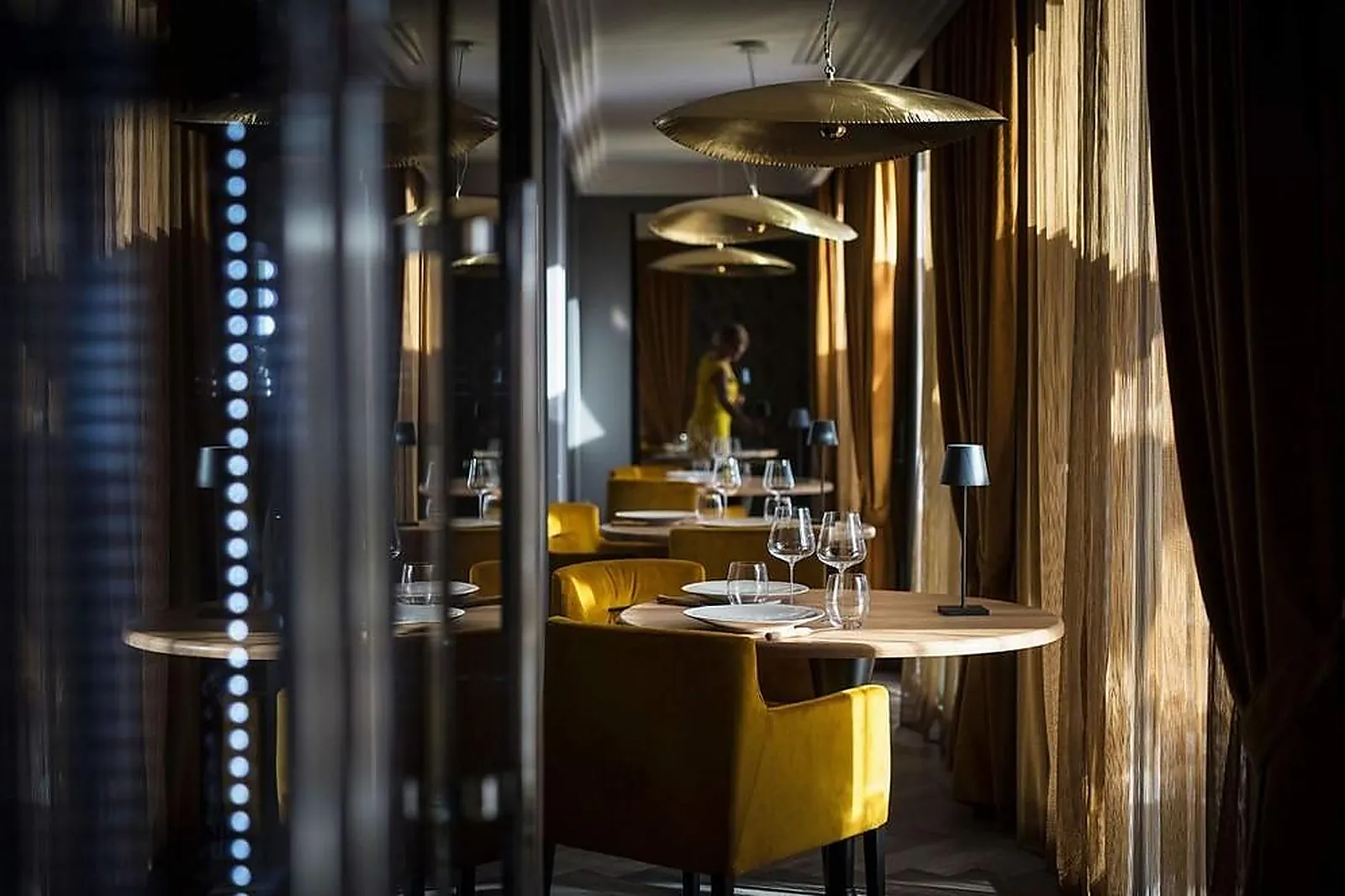 Lieux événementiels, L'INCOMPARABLE