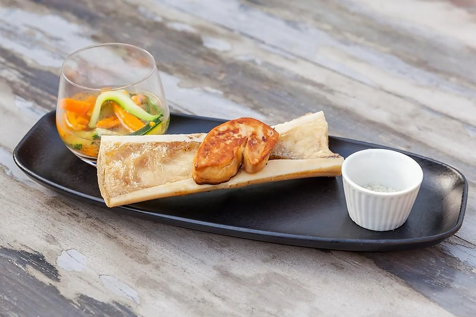 Lieux événementiels, L'INDUSTRIE