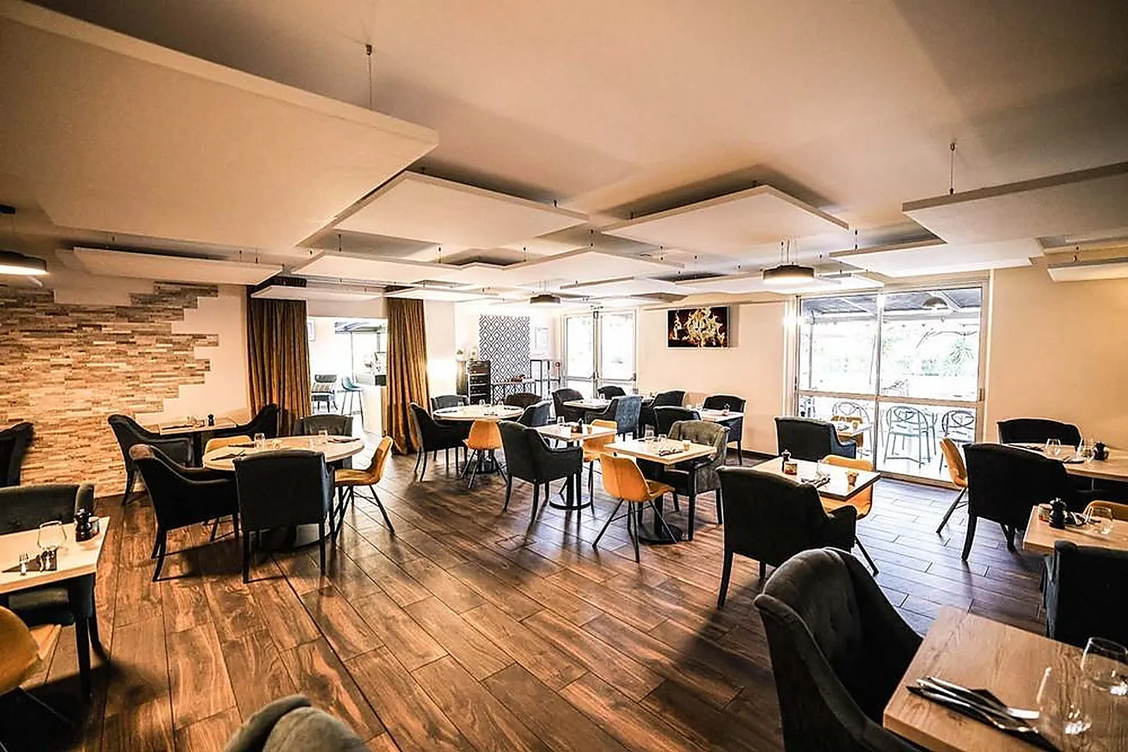 Lieux événementiels, LL&RSQUO;INITIAL