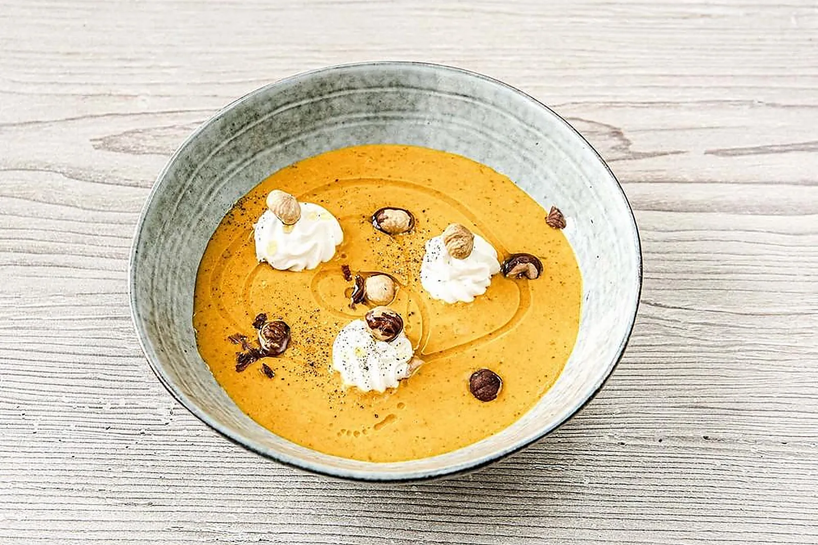 Lieux événementiels, LL&RSQUO;INITIAL