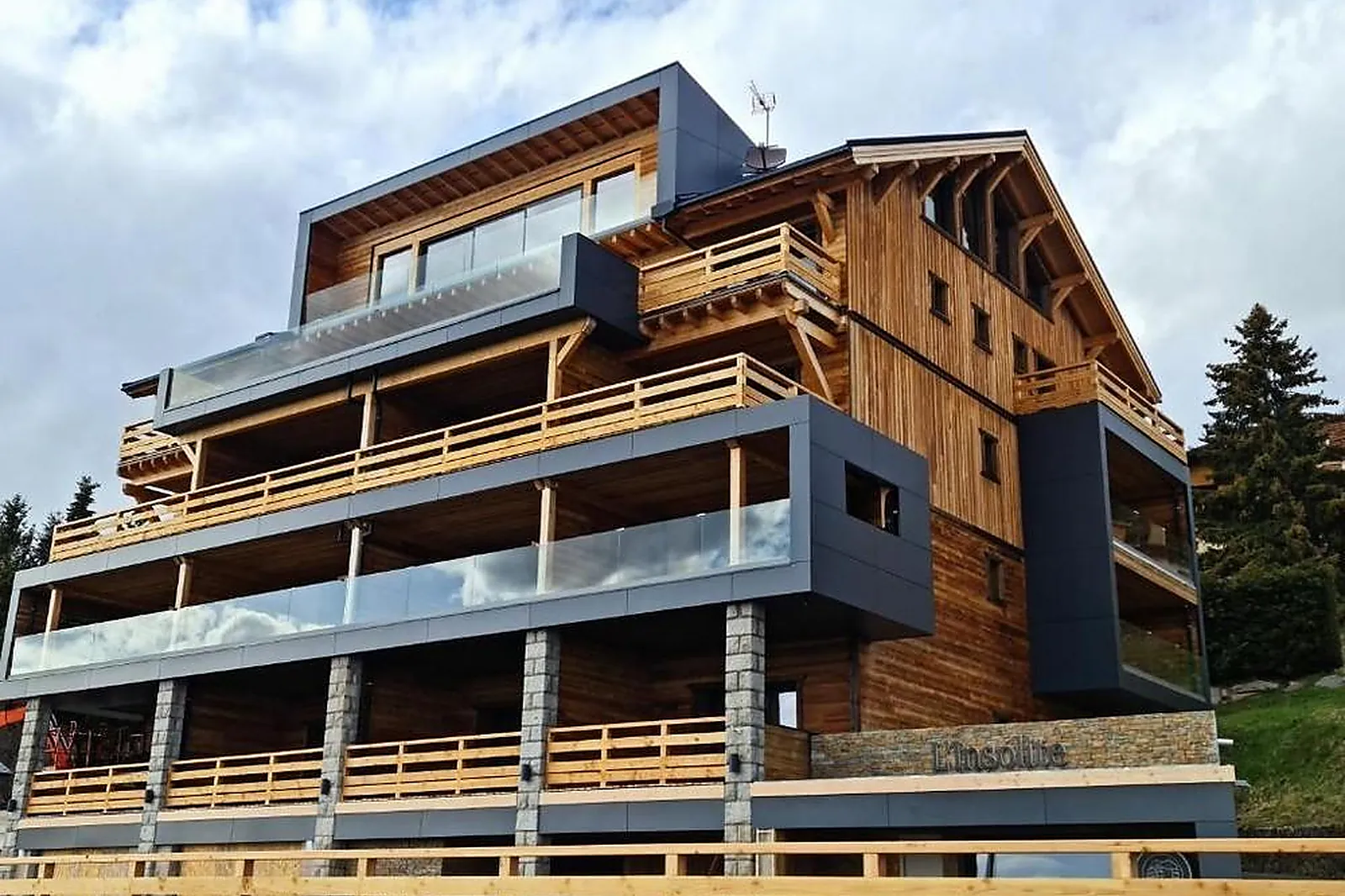 Lieux événementiels, LL&RSQUO;INSOLITE