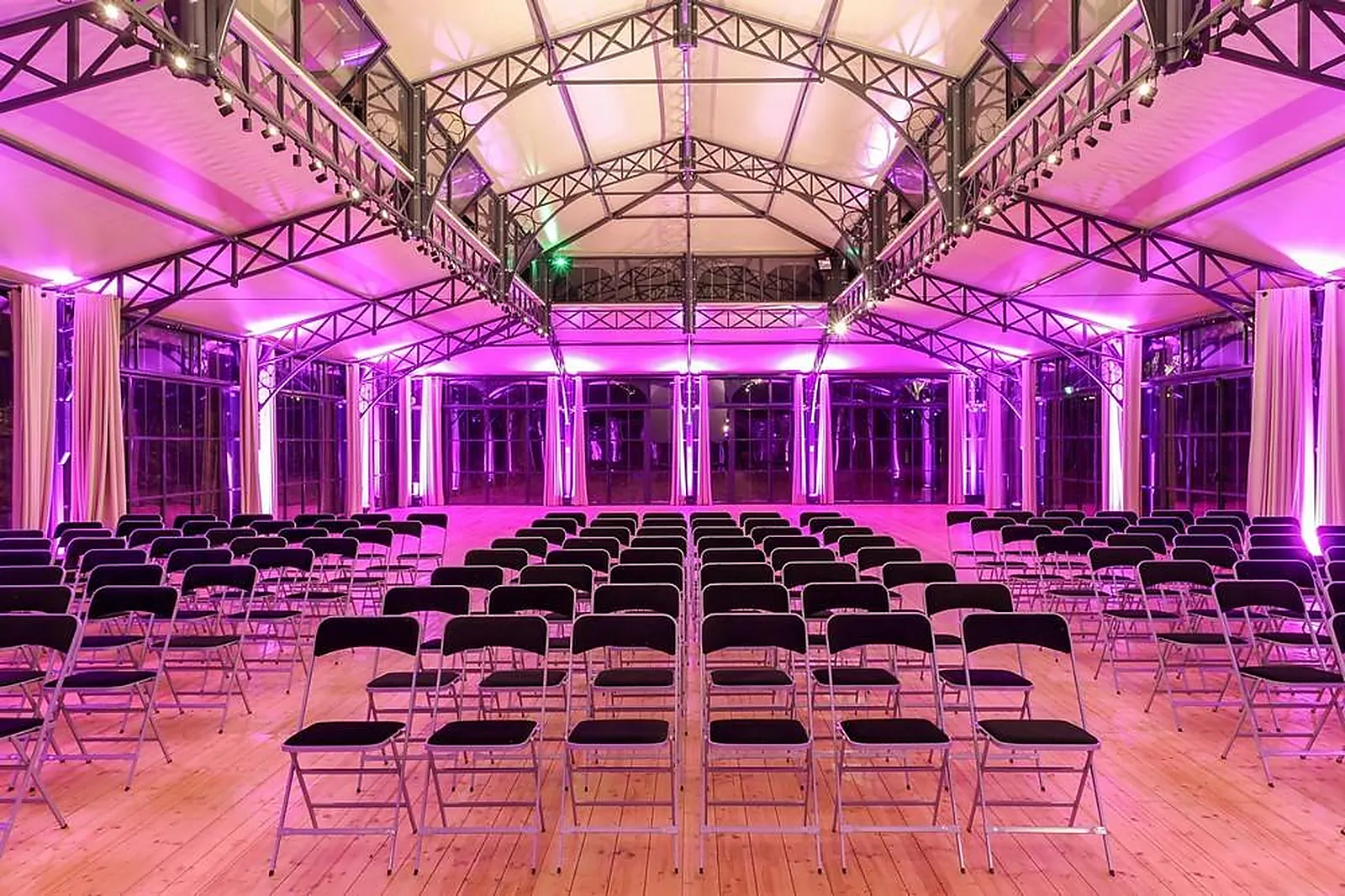 Lieux événementiels, L'ORANGERIE DU MAS