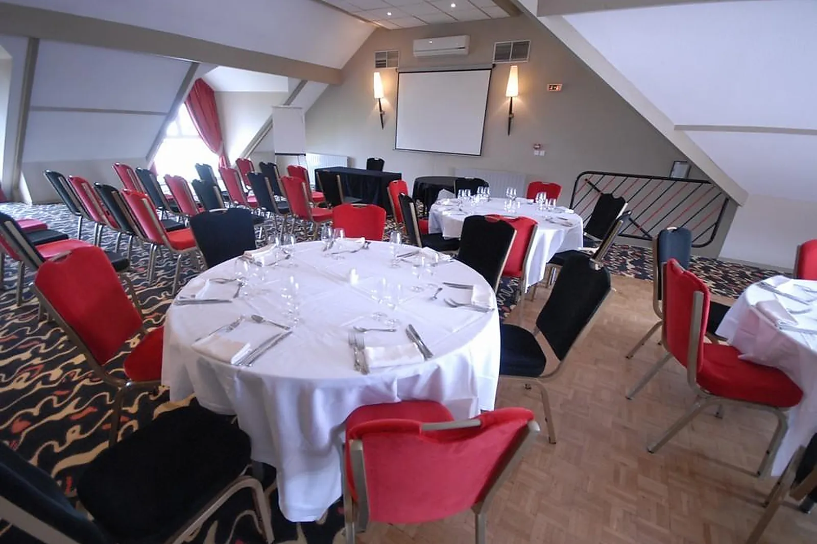 Lieux événementiels, LL&RSQUO;ORÉE DE CHARTRES