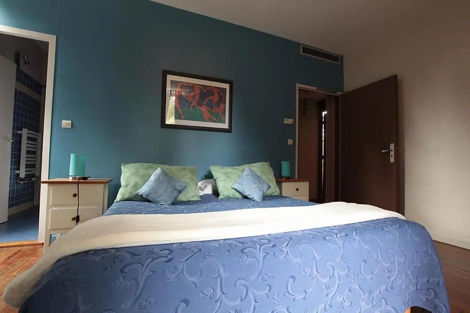 Lieux événementiels, L'ORÉE DU CHÂTEAU