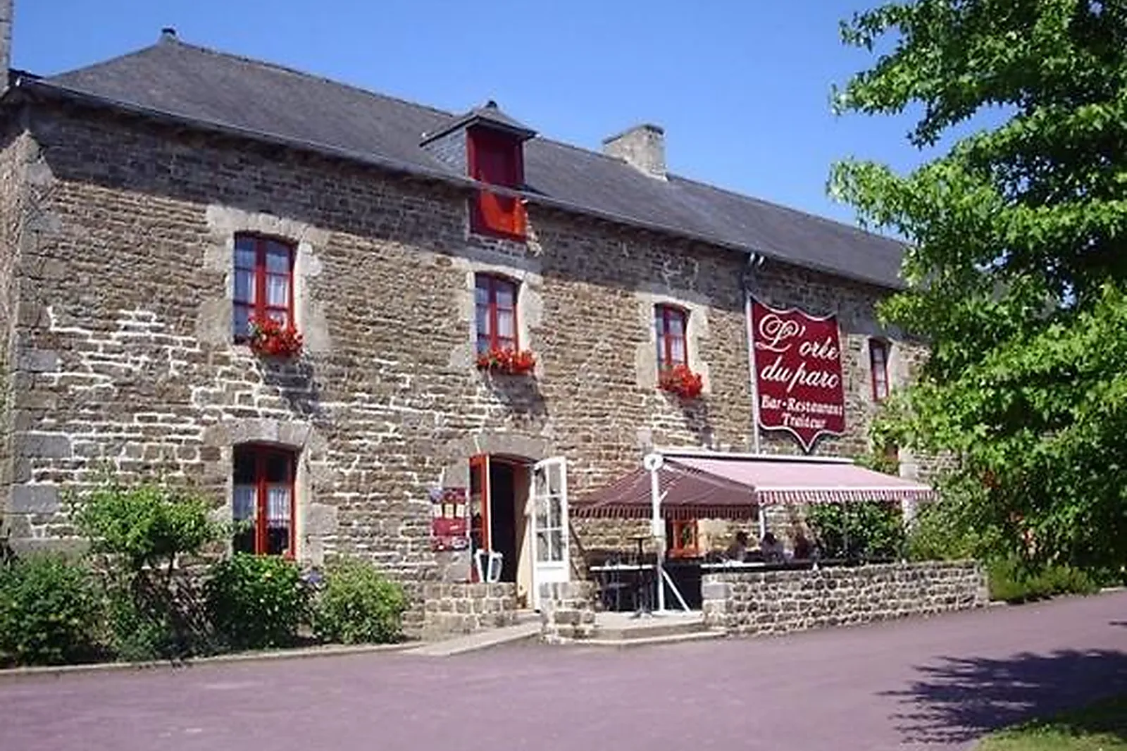 Lieux événementiels, L'ORÉE DU PARC