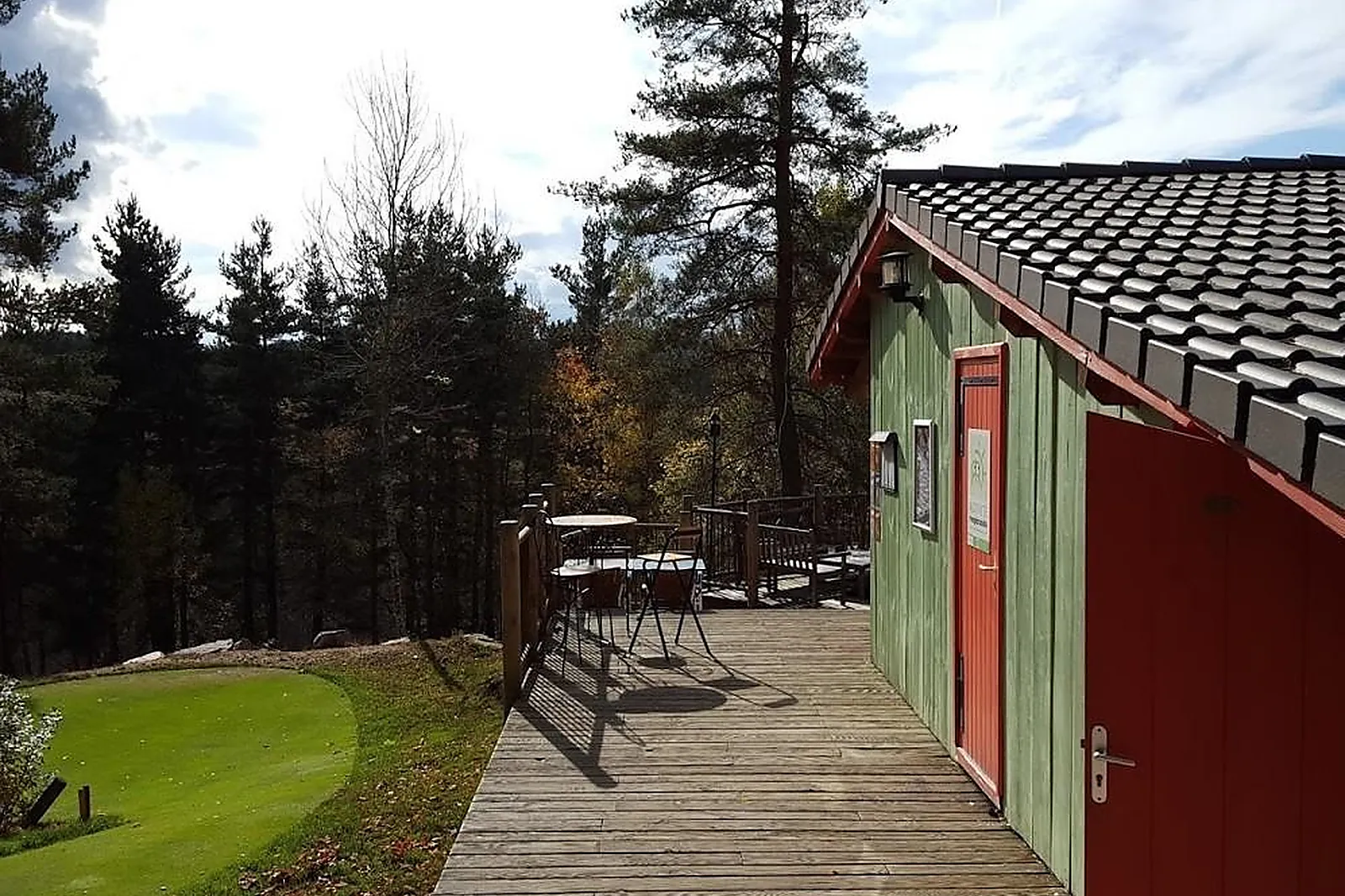 Lieux événementiels, L'OURS MAÇON