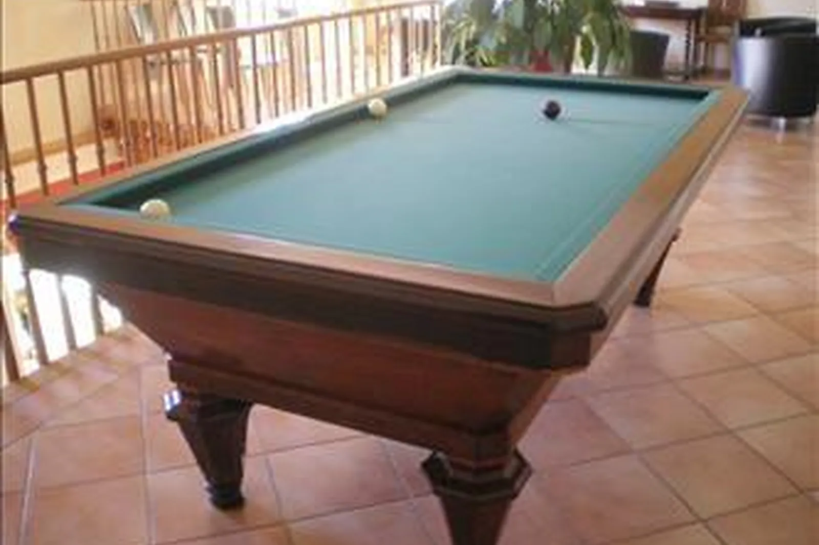 Lieux événementiels, LL&RSQUO;OUSTAL DU LAURAGAIS