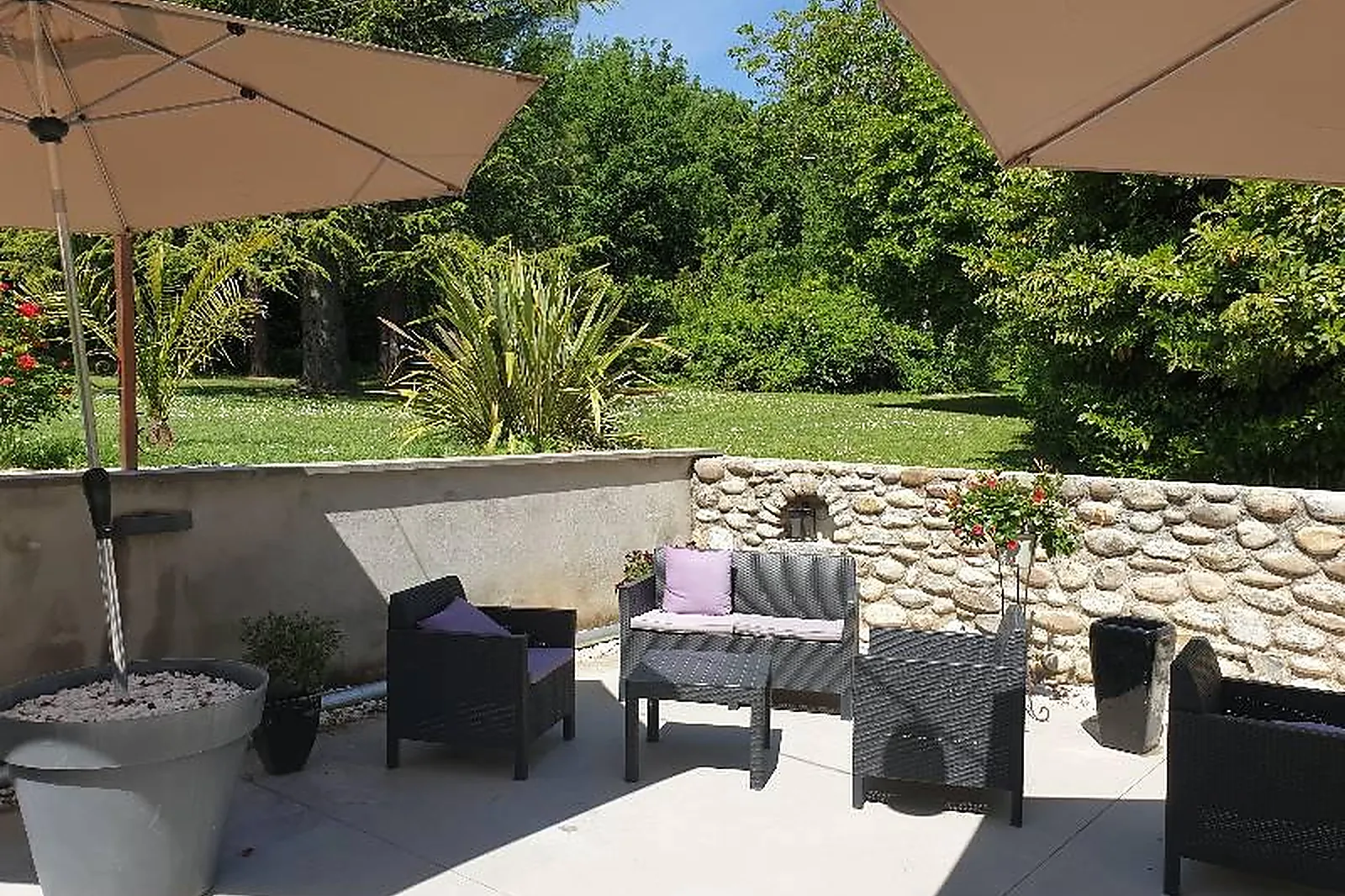 Lieux événementiels, L'OUSTAOU