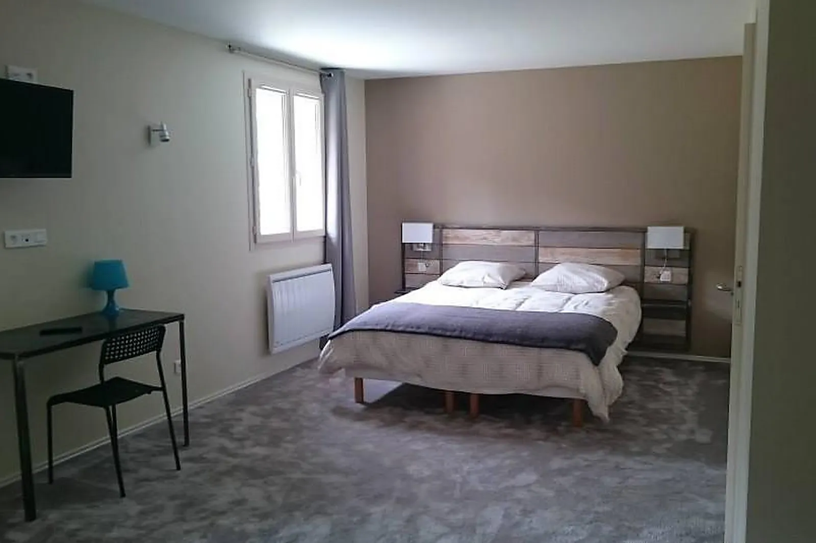 Lieux événementiels, L'OUSTAOU