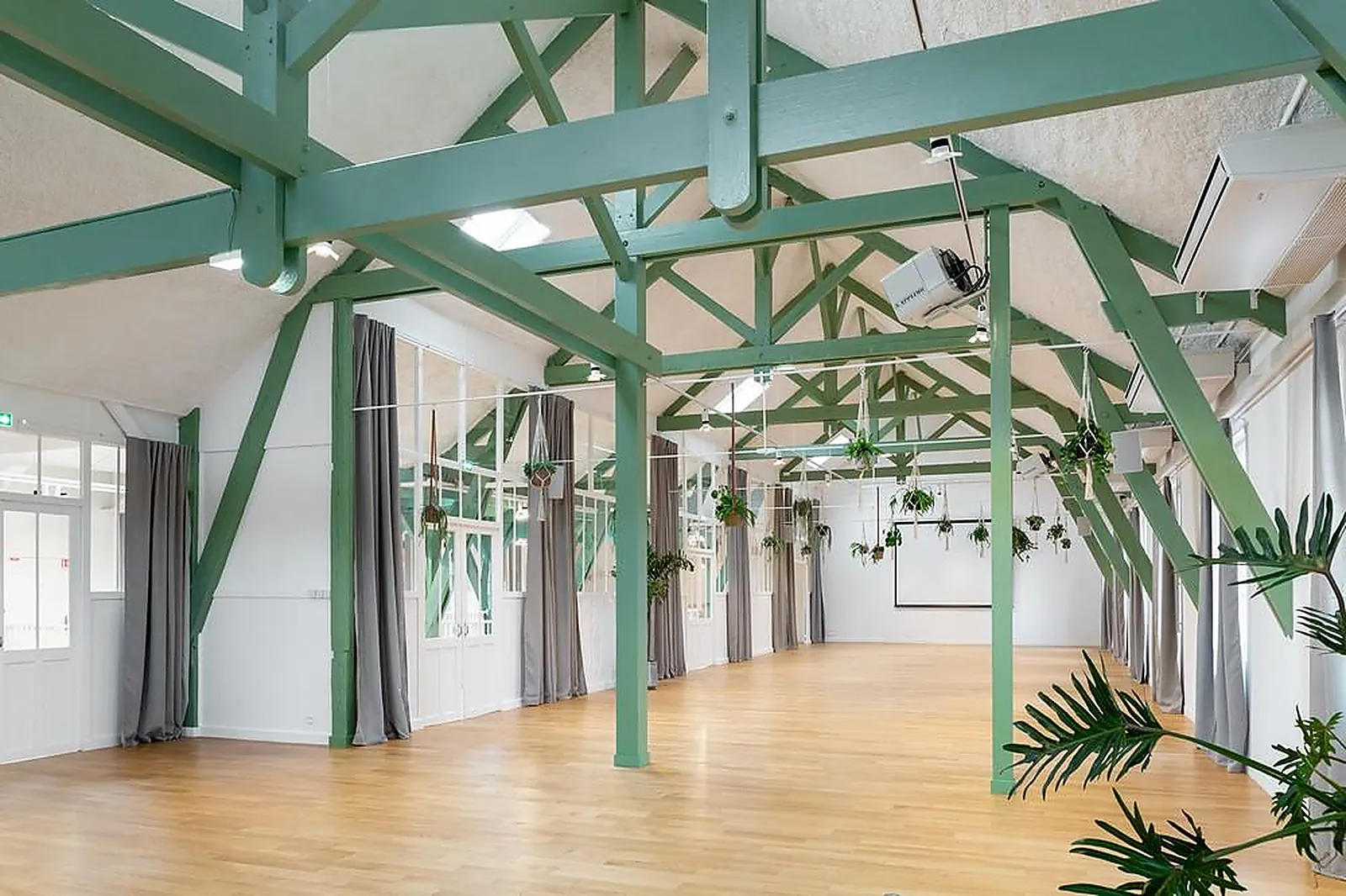 Lieux événementiels, L'USINE TÉ - LOFT EVENEMENTIEL