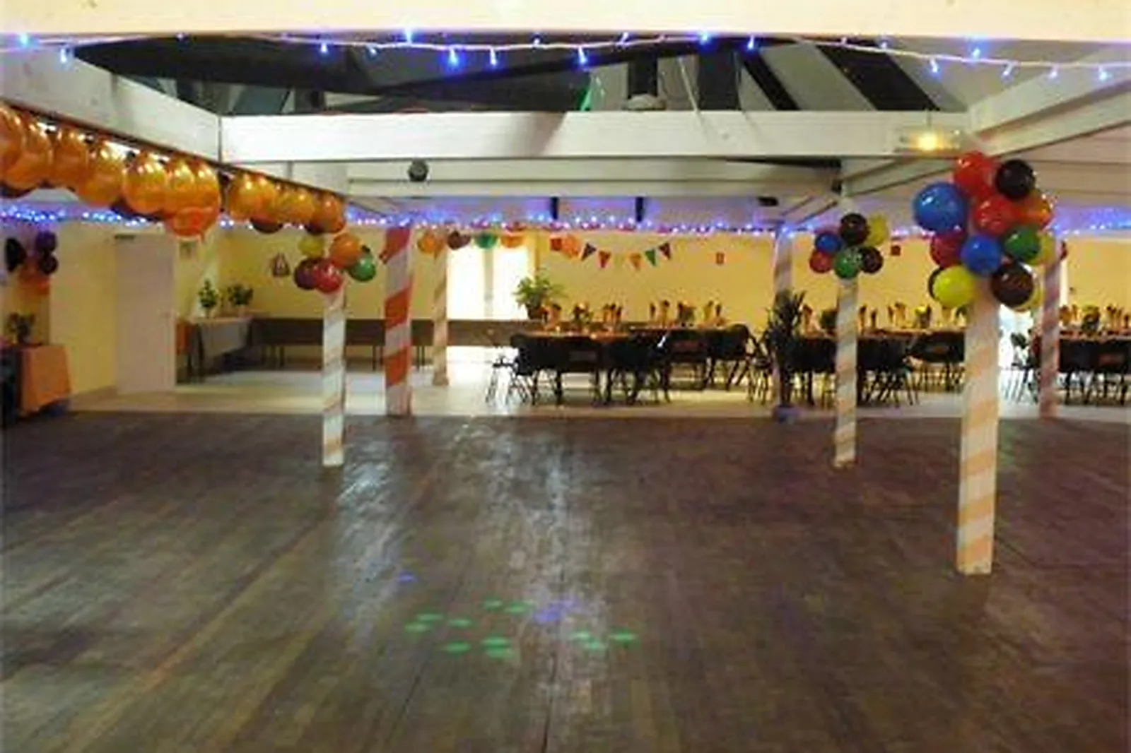 Lieux événementiels, LL&RSQUO;ENCLOS DES SOURCES