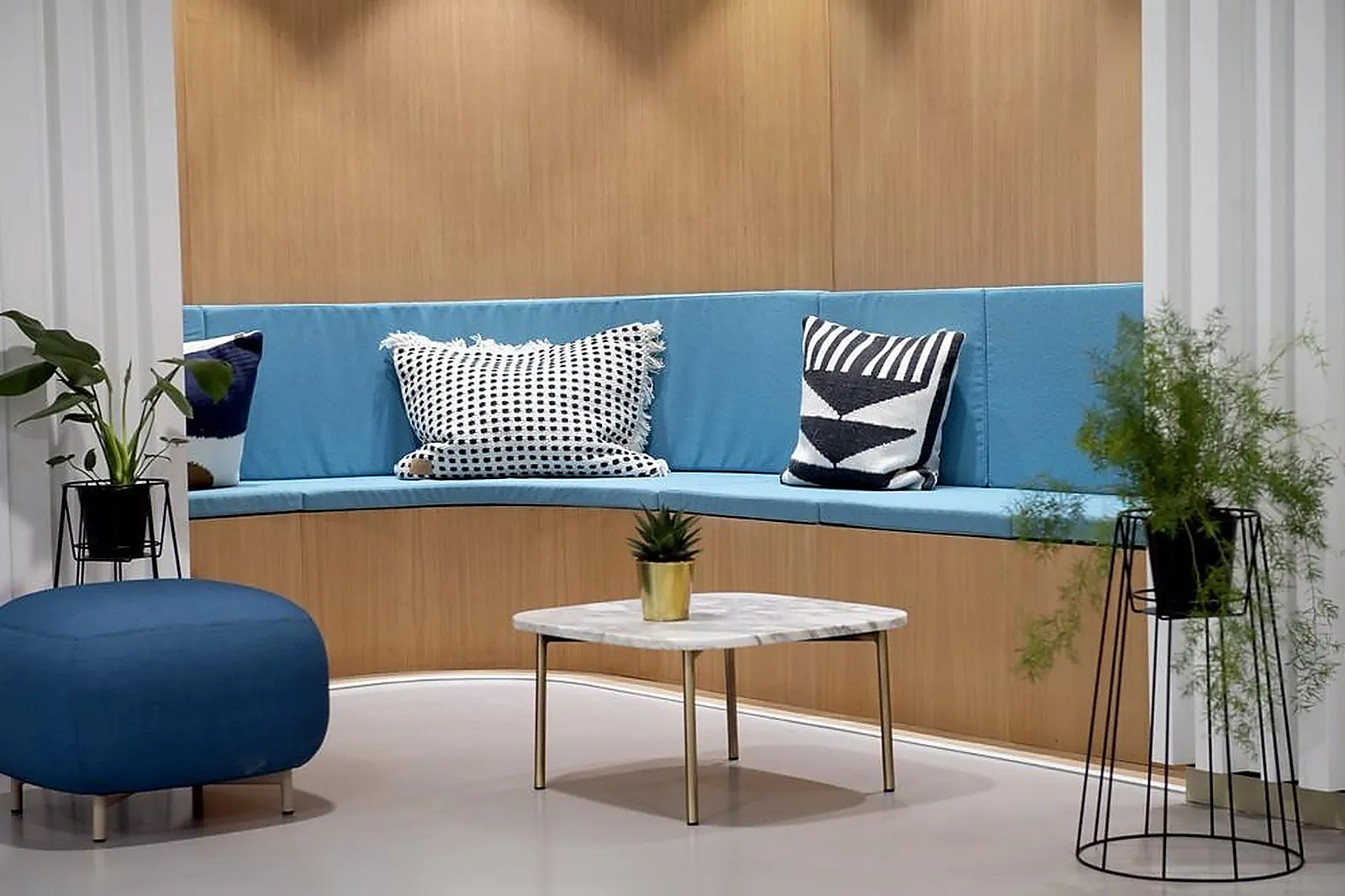 Lieux événementiels, LAHO BUSINESS CENTER