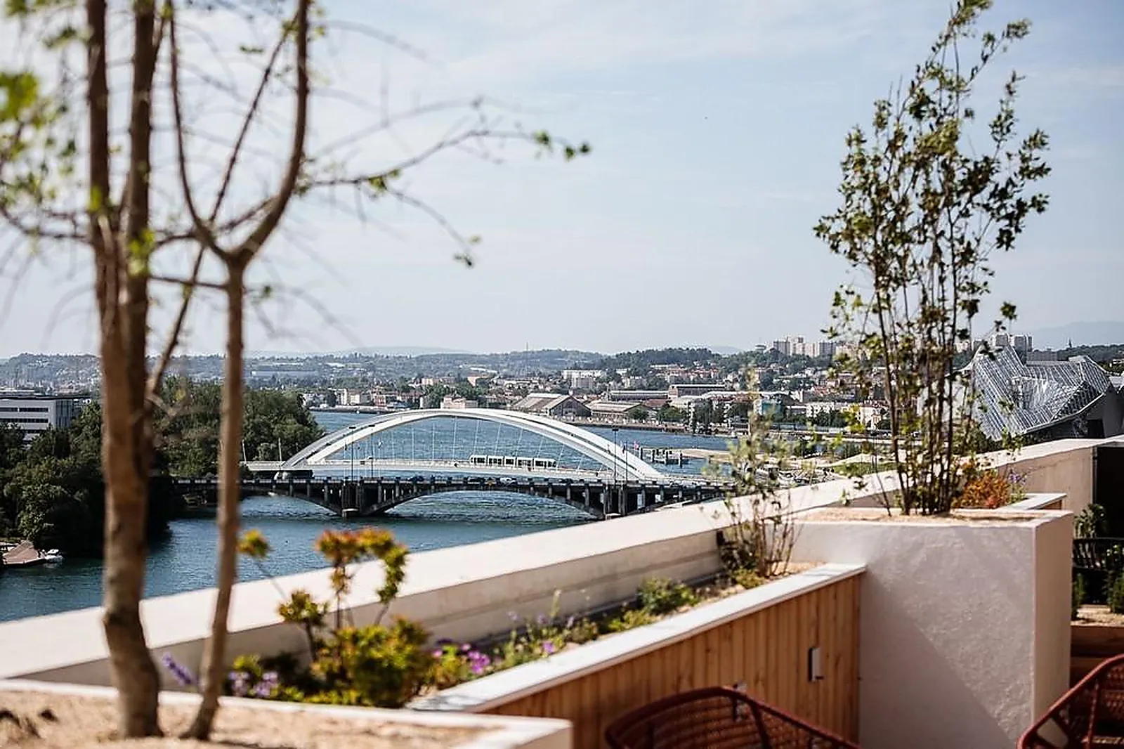 Lieux événementiels, L’ASCENSOIR