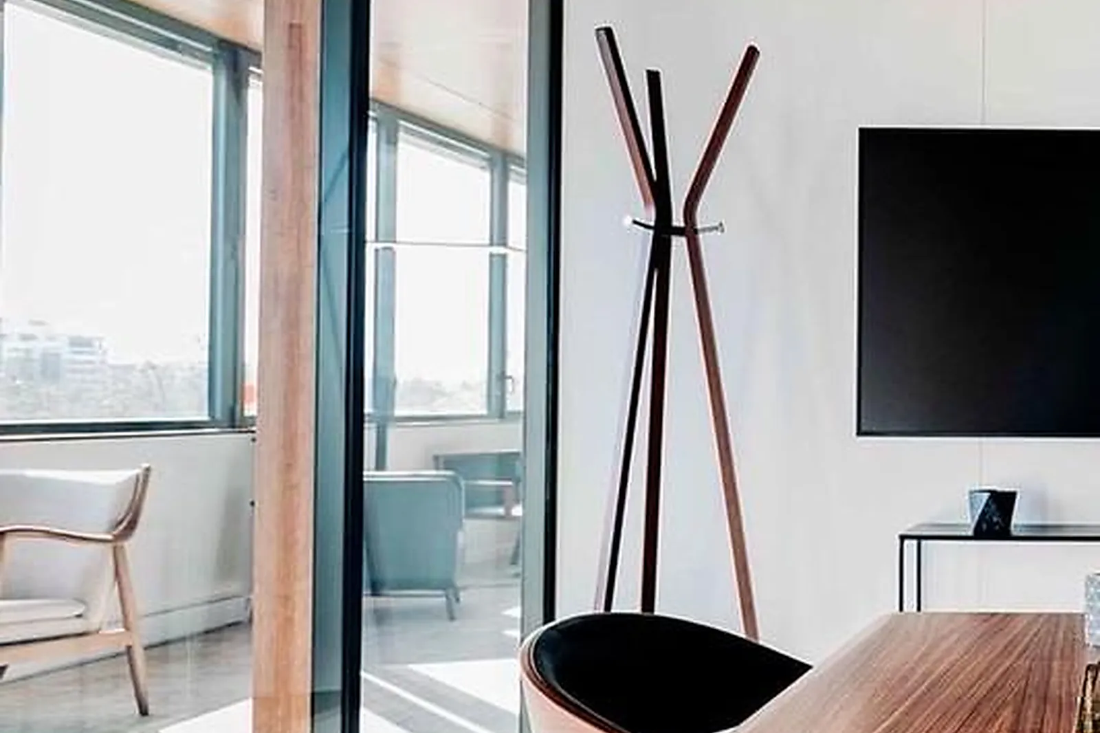 Lieux événementiels, L’ASCENSOIR