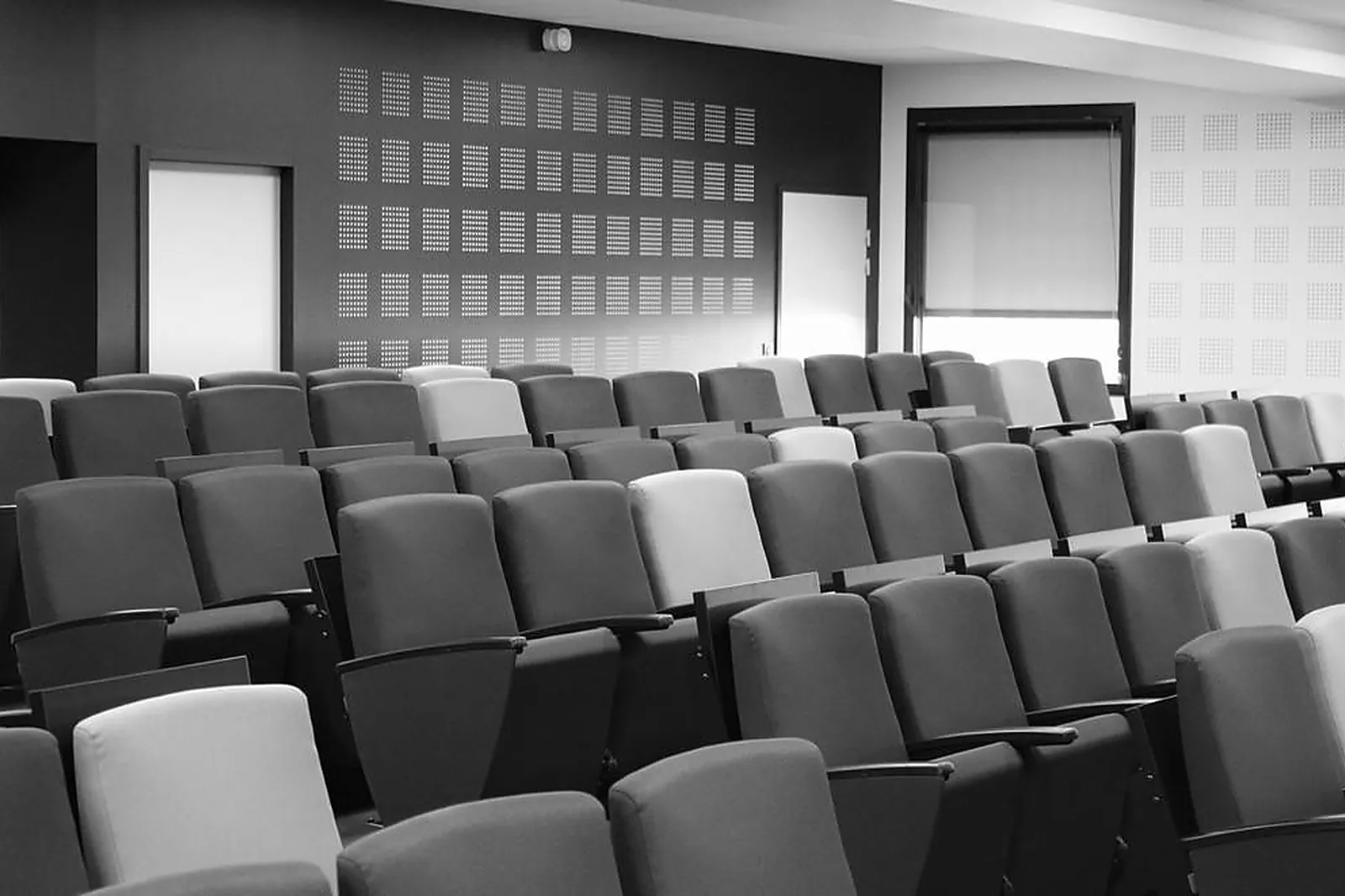 Lieux événementiels, L-EVÈNEMENTS