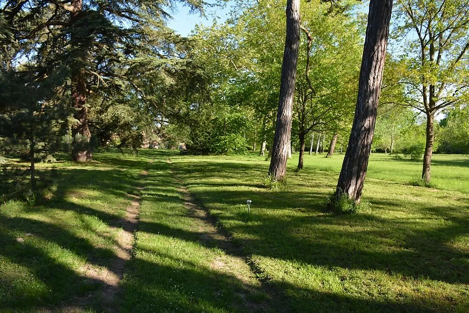 Lieux événementiels, LA BASTIDE ROUGE