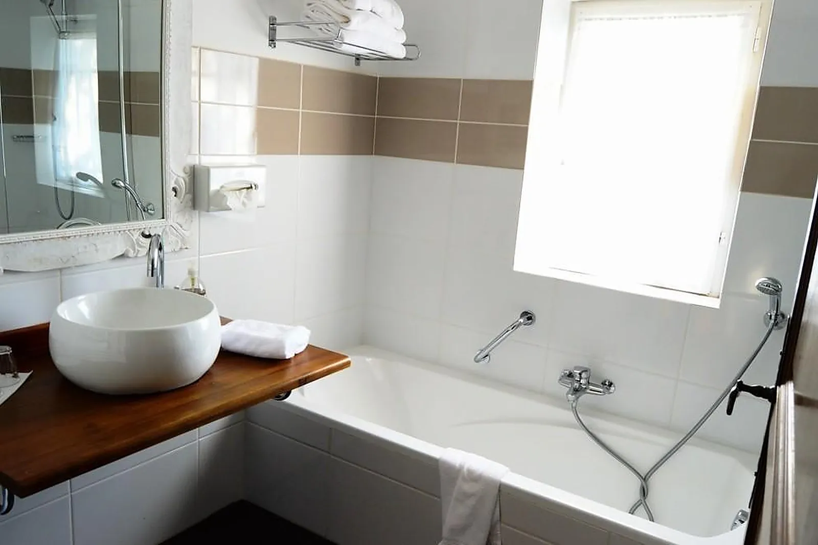 Lieux événementiels, LA BASTIDE D'EYGALIÈRES