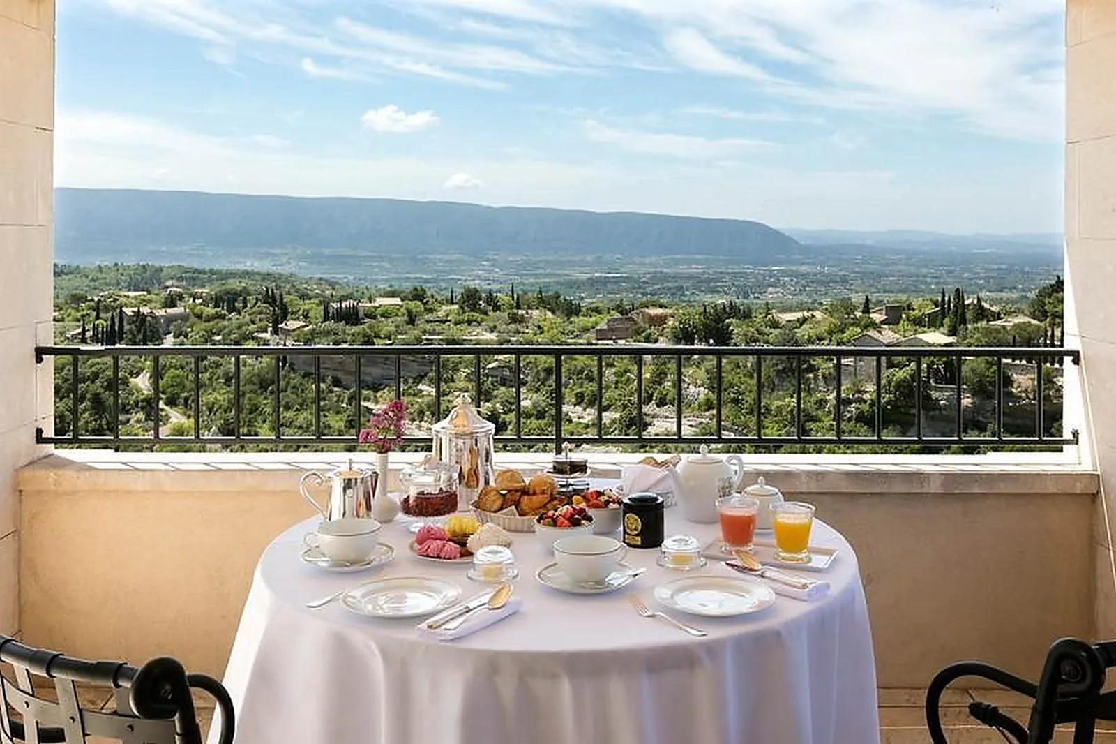 Lieux événementiels, LA BASTIDE DE GORDES ET SPA
