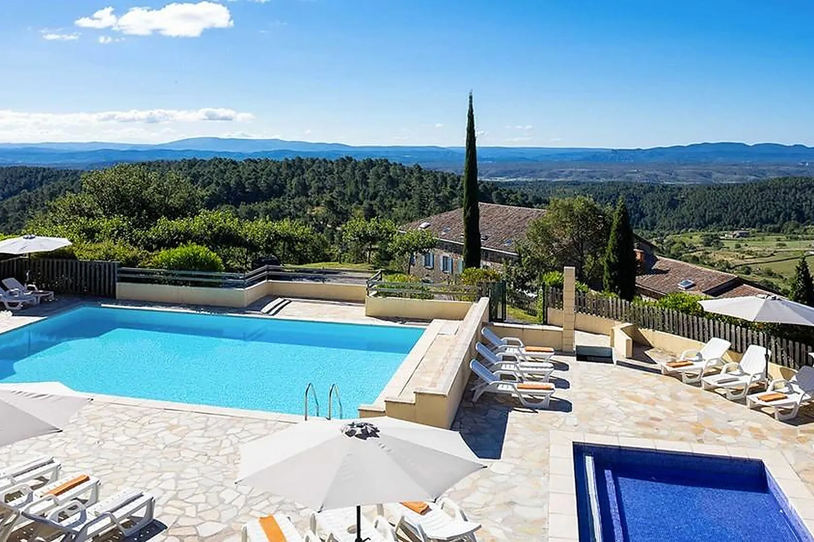 Lieux événementiels, LA BASTIDE DE SANILHAC