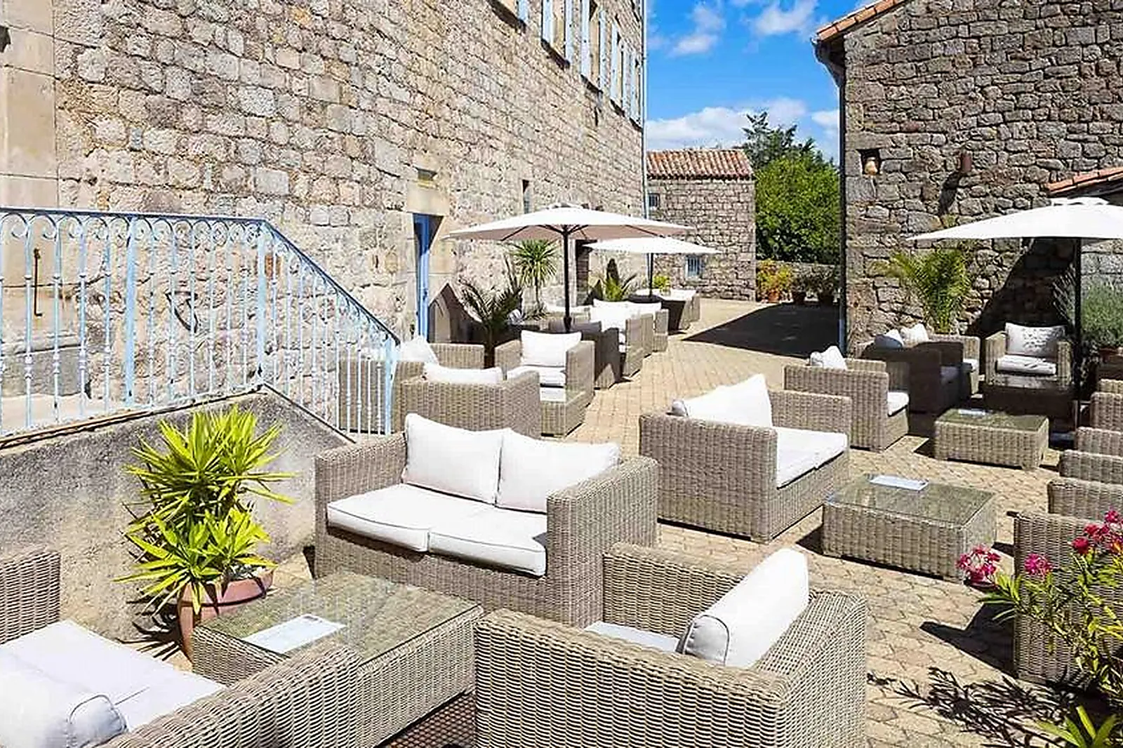 Lieux événementiels, LA BASTIDE DE SANILHAC