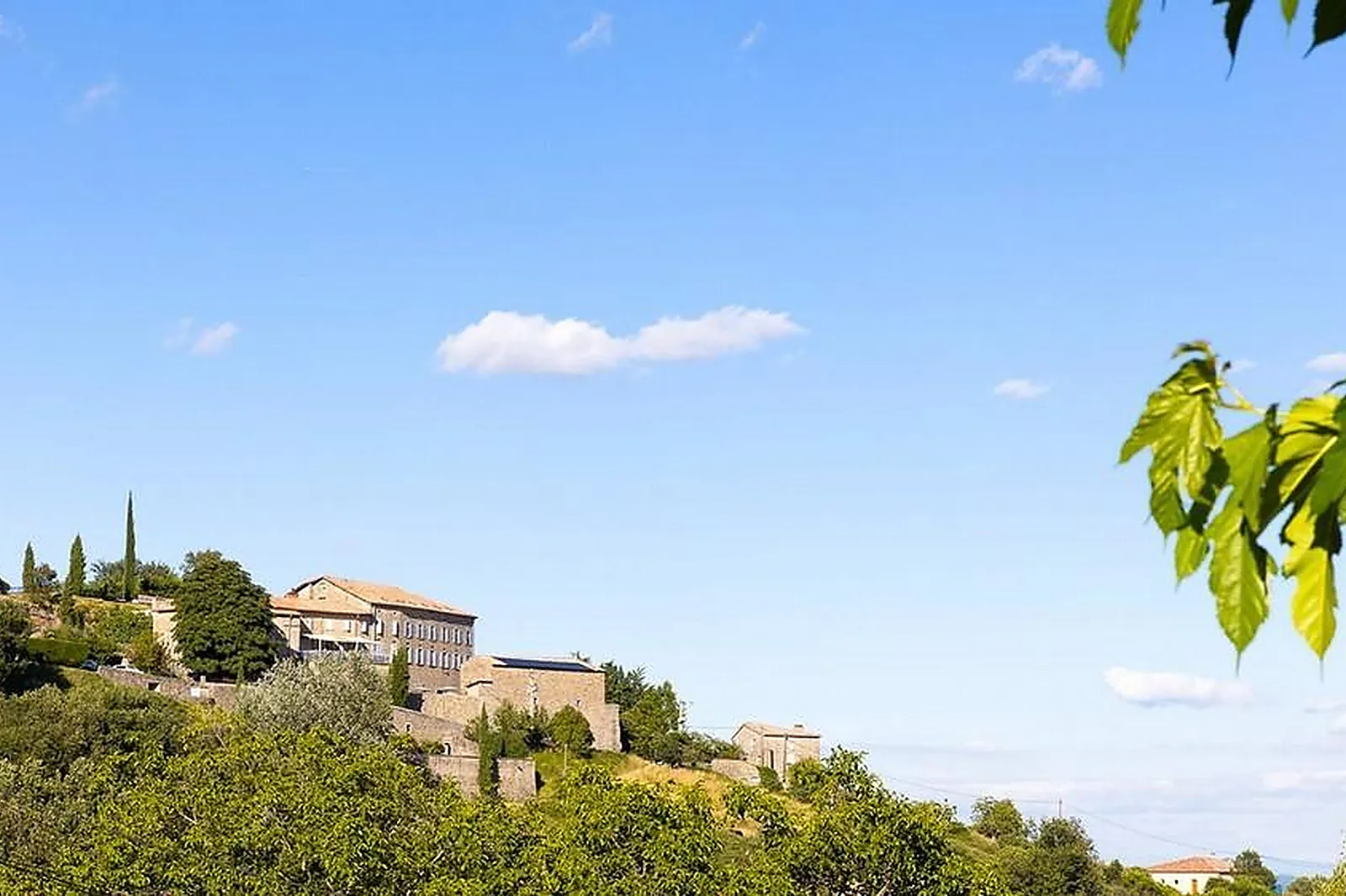 Lieux événementiels, LA BASTIDE DE SANILHAC