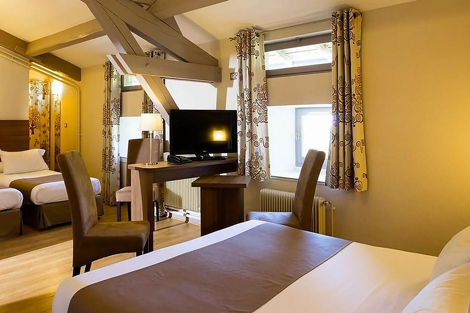 Lieux événementiels, LA BASTIDE DE SANILHAC