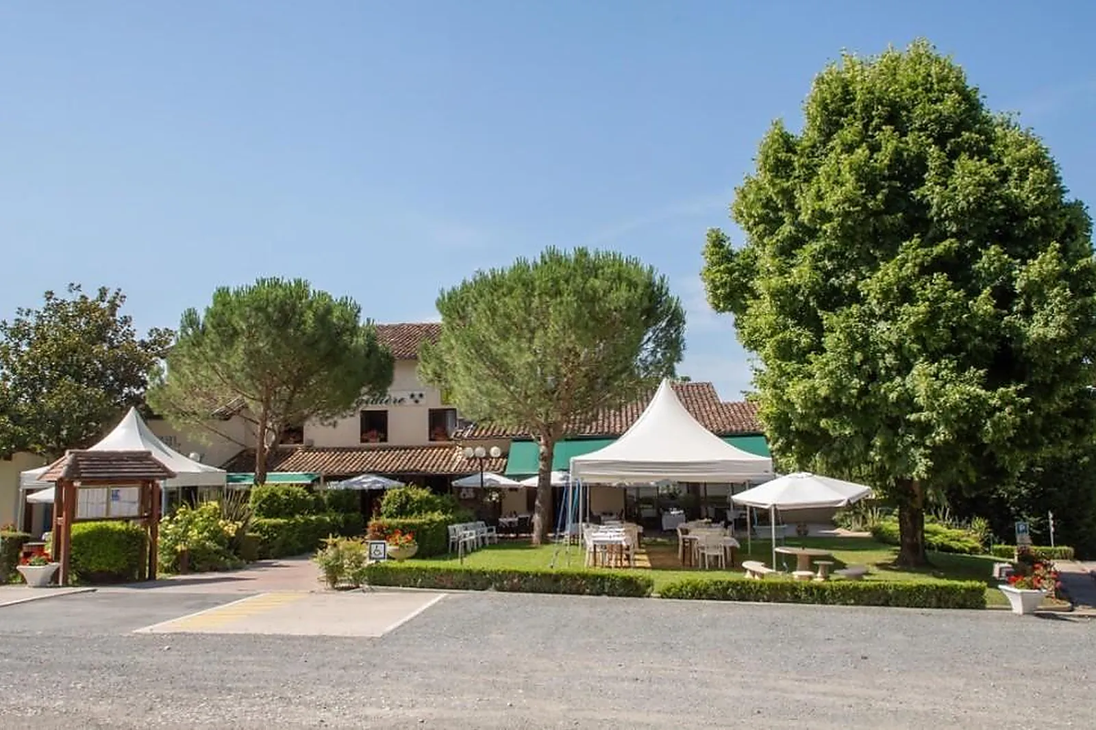 Lieux événementiels, LA BOMBARDIÈRE