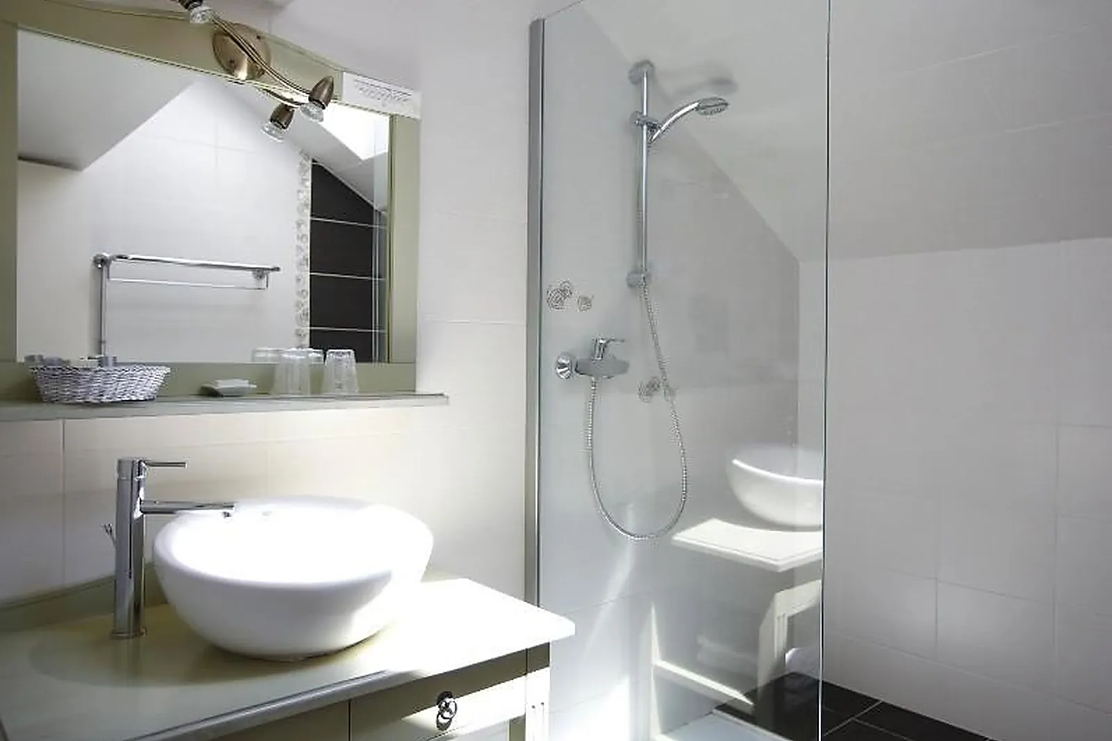 Lieux événementiels, LA BONNE AUBERGE